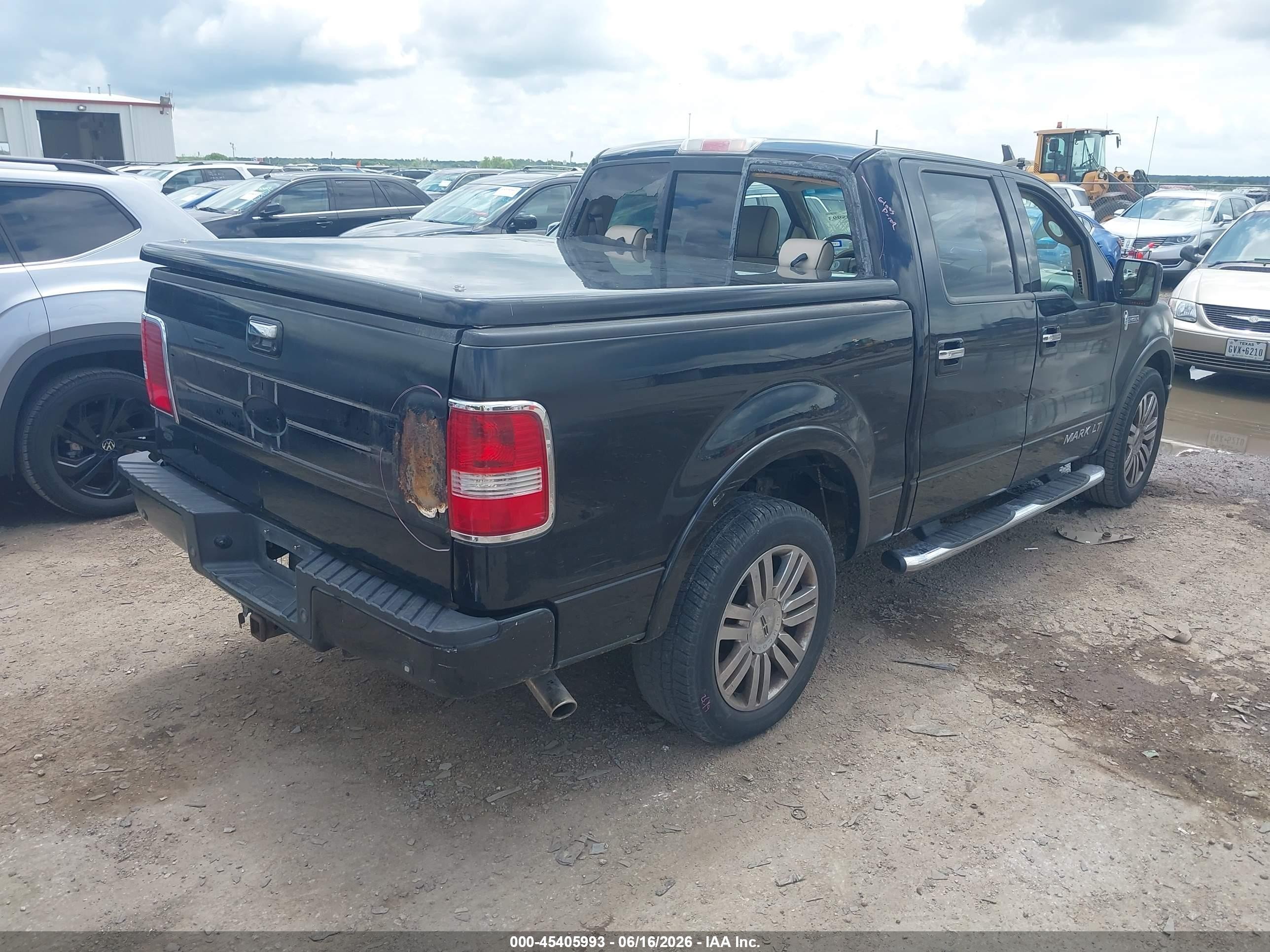 2007 Lincoln Mark Lt   Black vin: 5LTPW16537FJ11846
