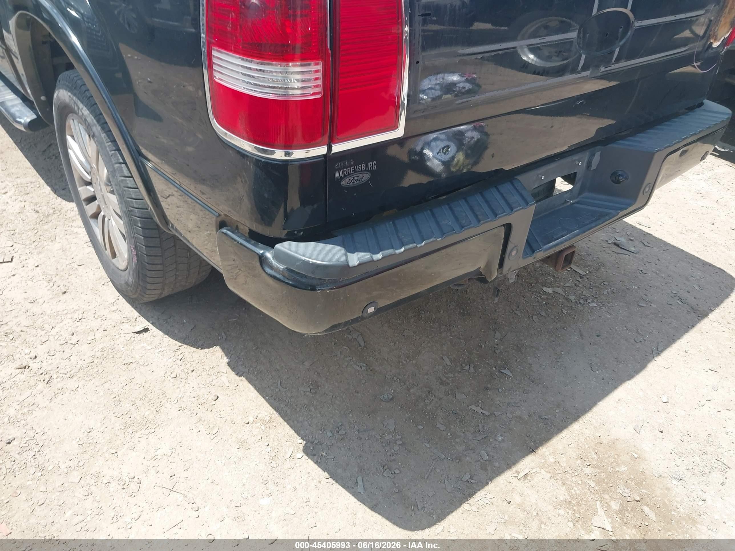 2007 Lincoln Mark Lt   Black vin: 5LTPW16537FJ11846