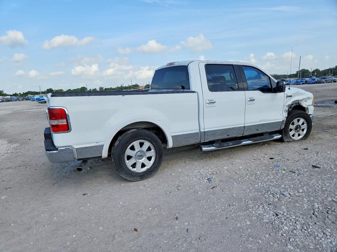 2007 Lincoln Mark Lt White vin: 5LTPW16547FJ04906