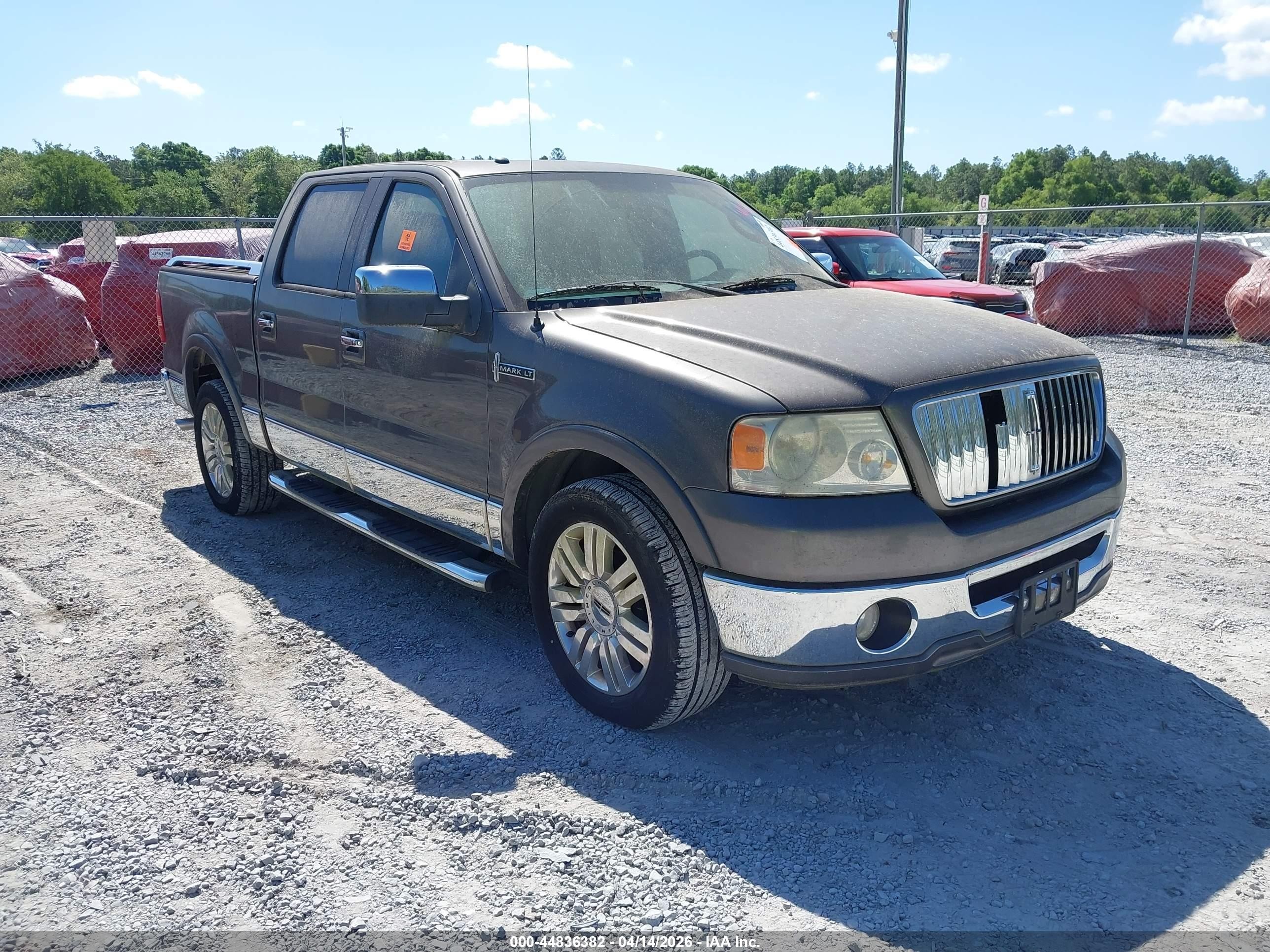 2006 Lincoln Mark Lt   Gray vin: 5LTPW16556FJ24919