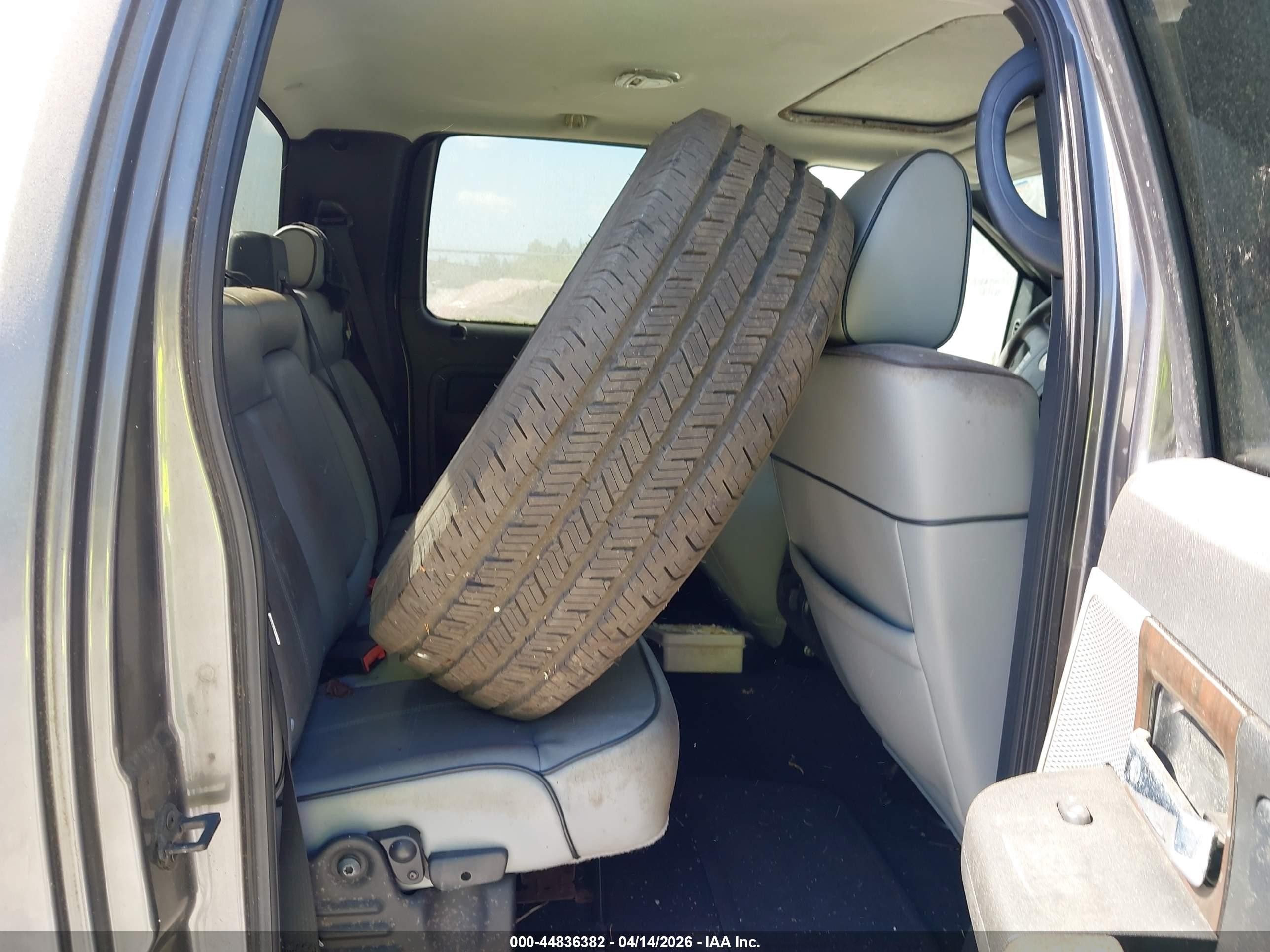 2006 Lincoln Mark Lt   Gray vin: 5LTPW16556FJ24919