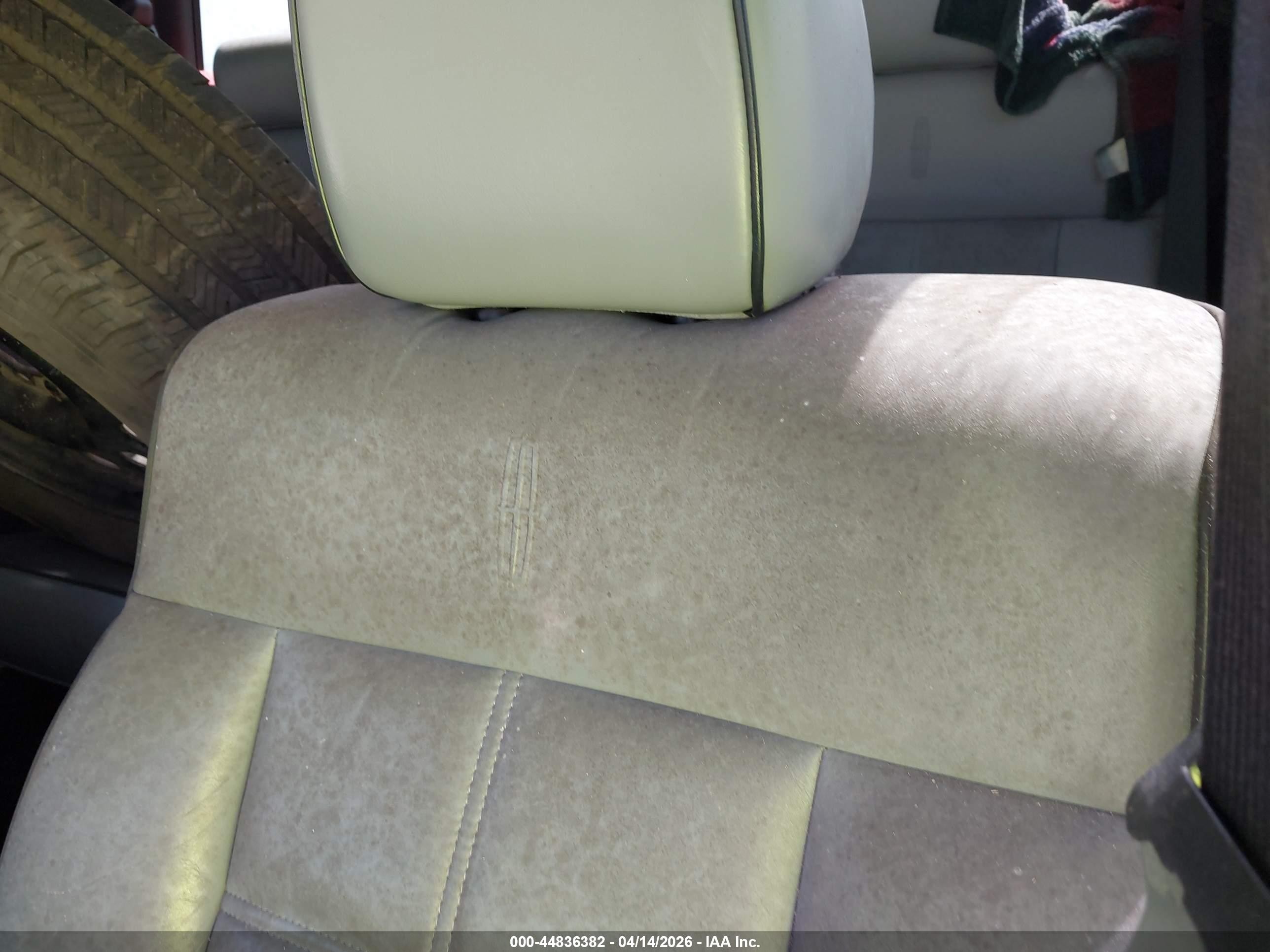 2006 Lincoln Mark Lt   Gray vin: 5LTPW16556FJ24919