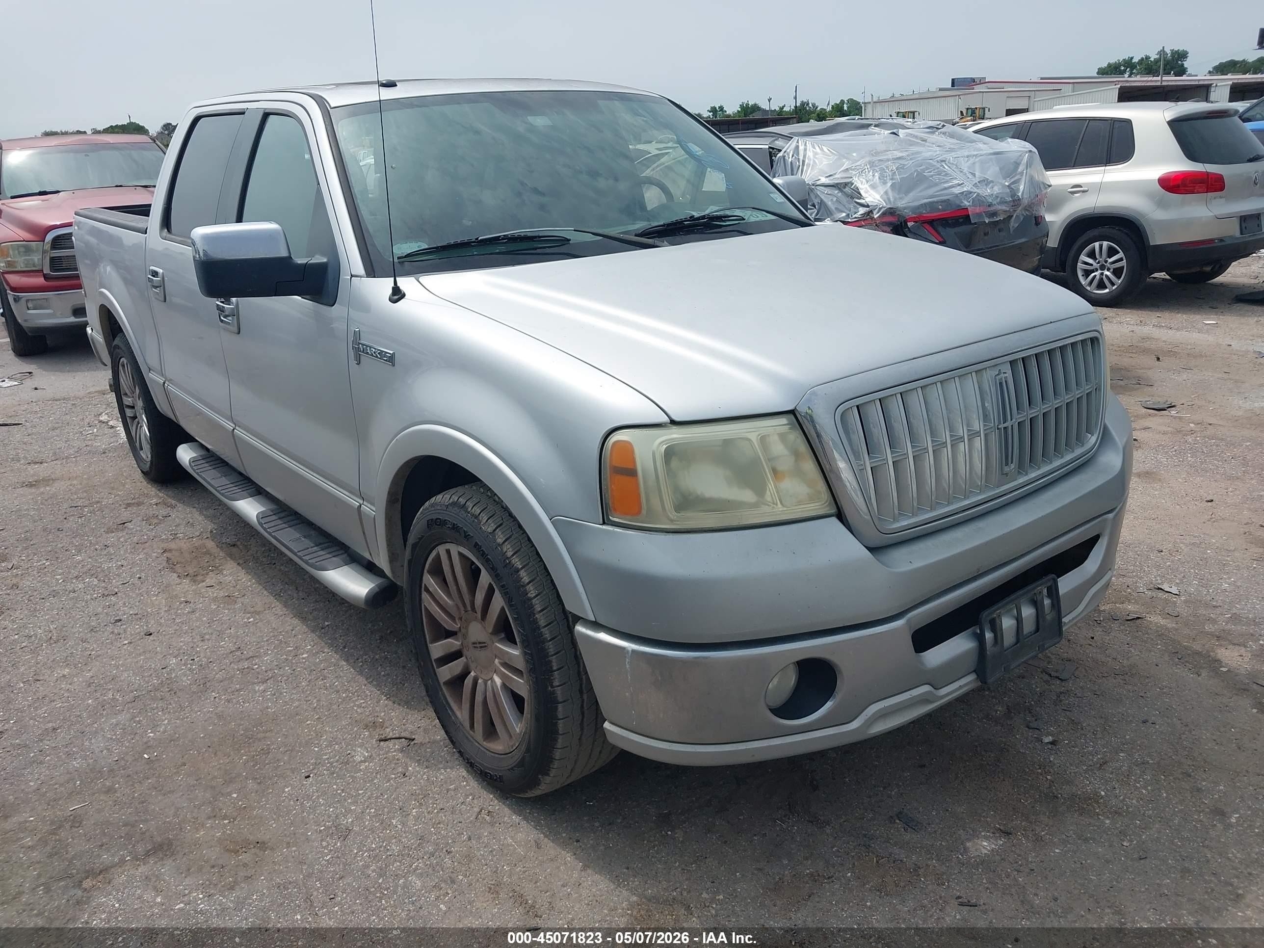 5LTPW16558FJ04320