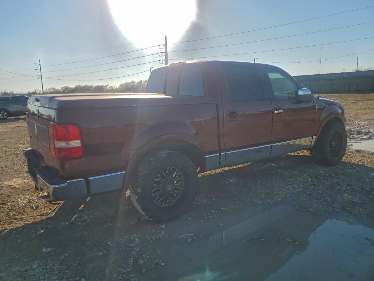 2006 Lincoln Mark Lt Maroon vin: 5LTPW16576FJ21388
