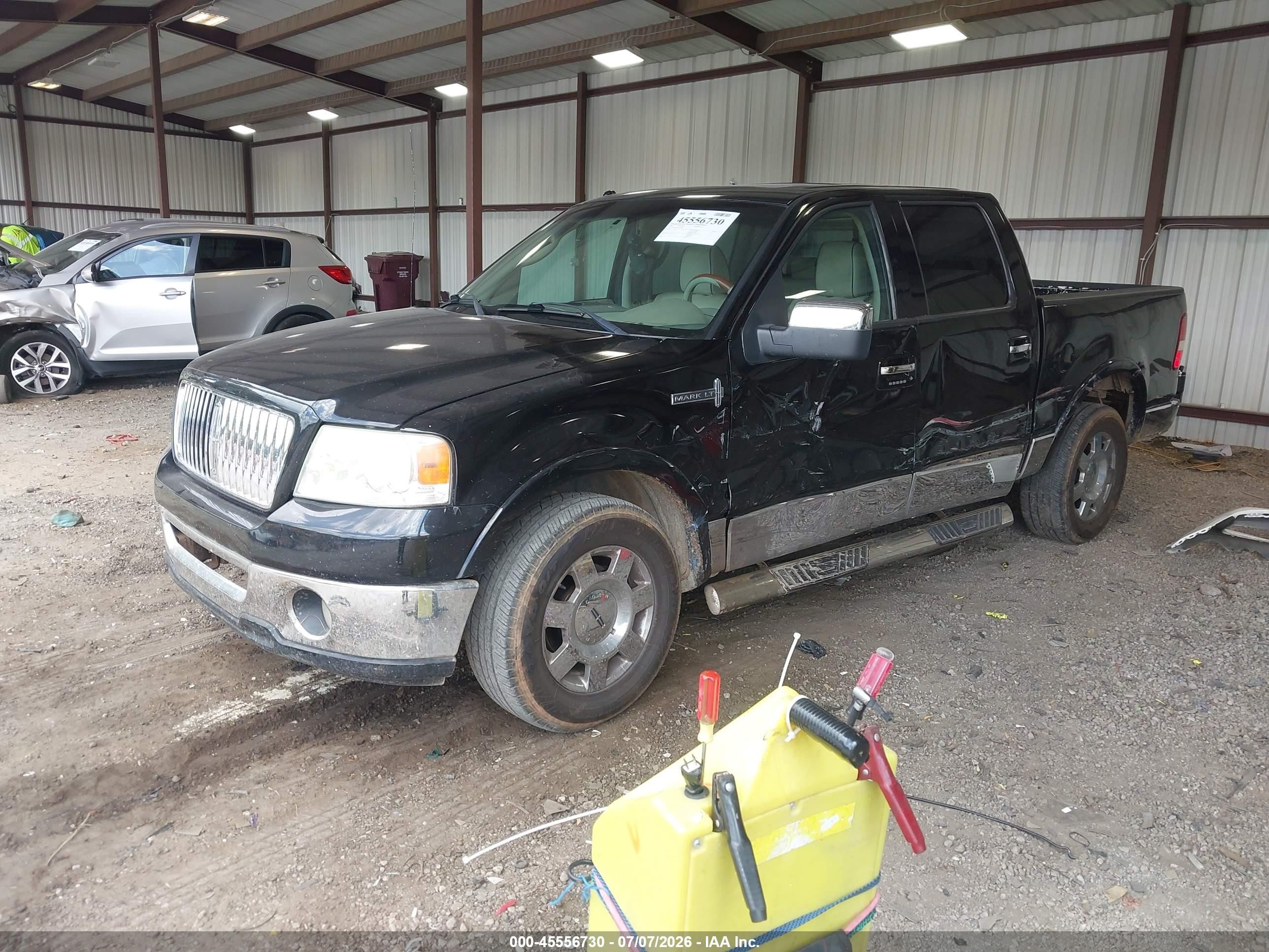 2006 Lincoln Mark Lt   Black vin: 5LTPW16576FJ25456