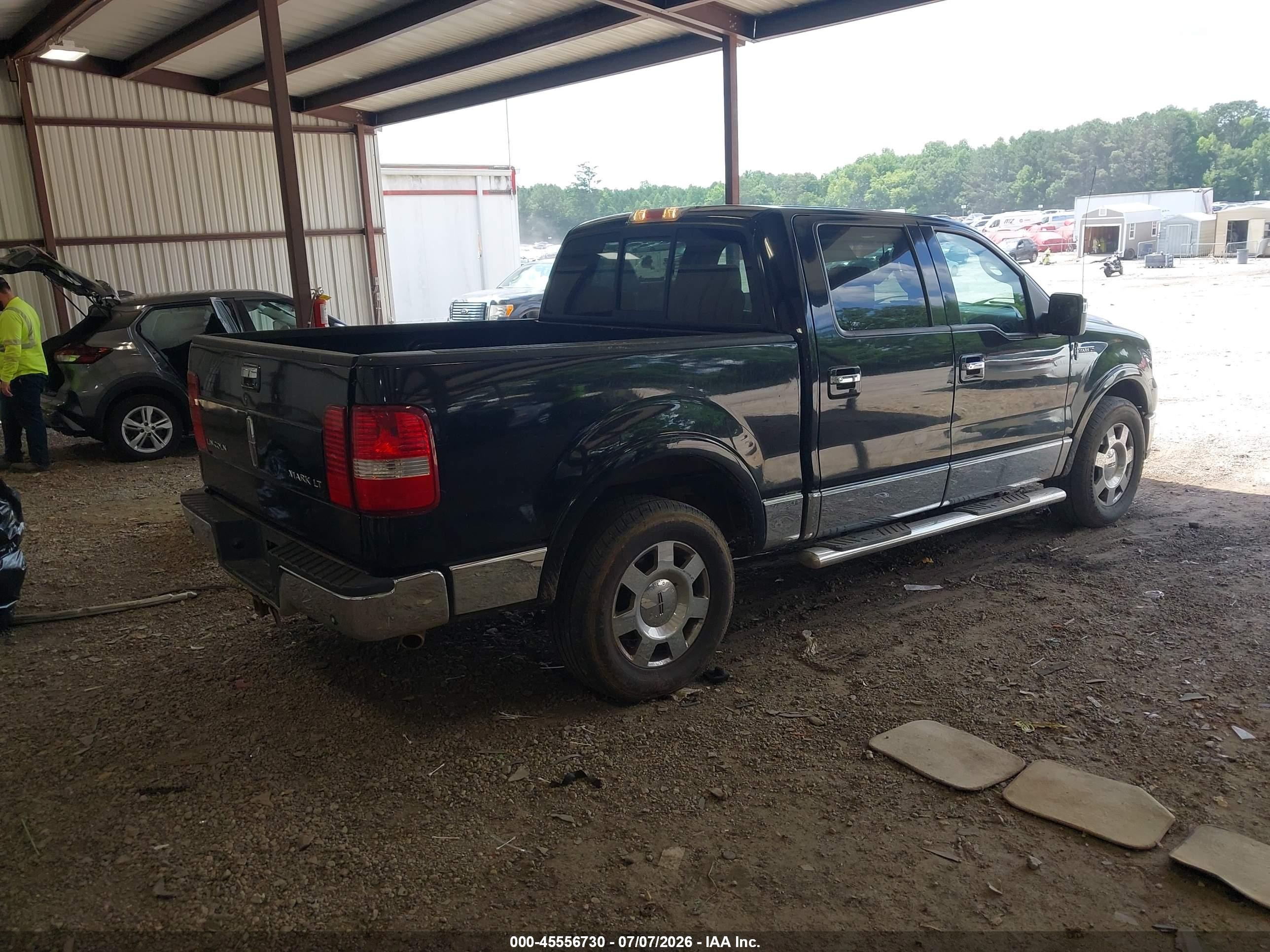 2006 Lincoln Mark Lt   Black vin: 5LTPW16576FJ25456