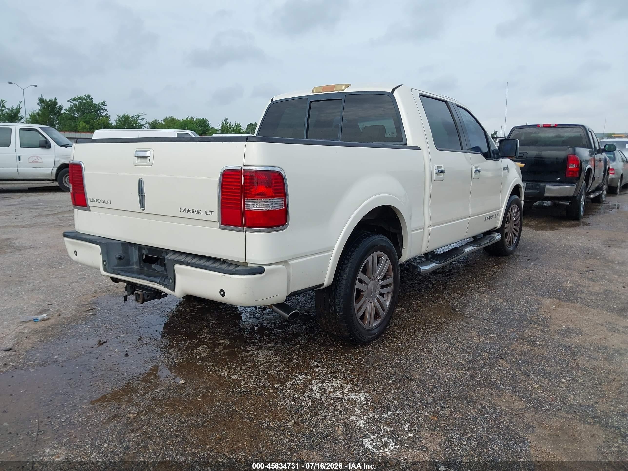 2007 Lincoln Mark Lt   Cream vin: 5LTPW16587FJ03130