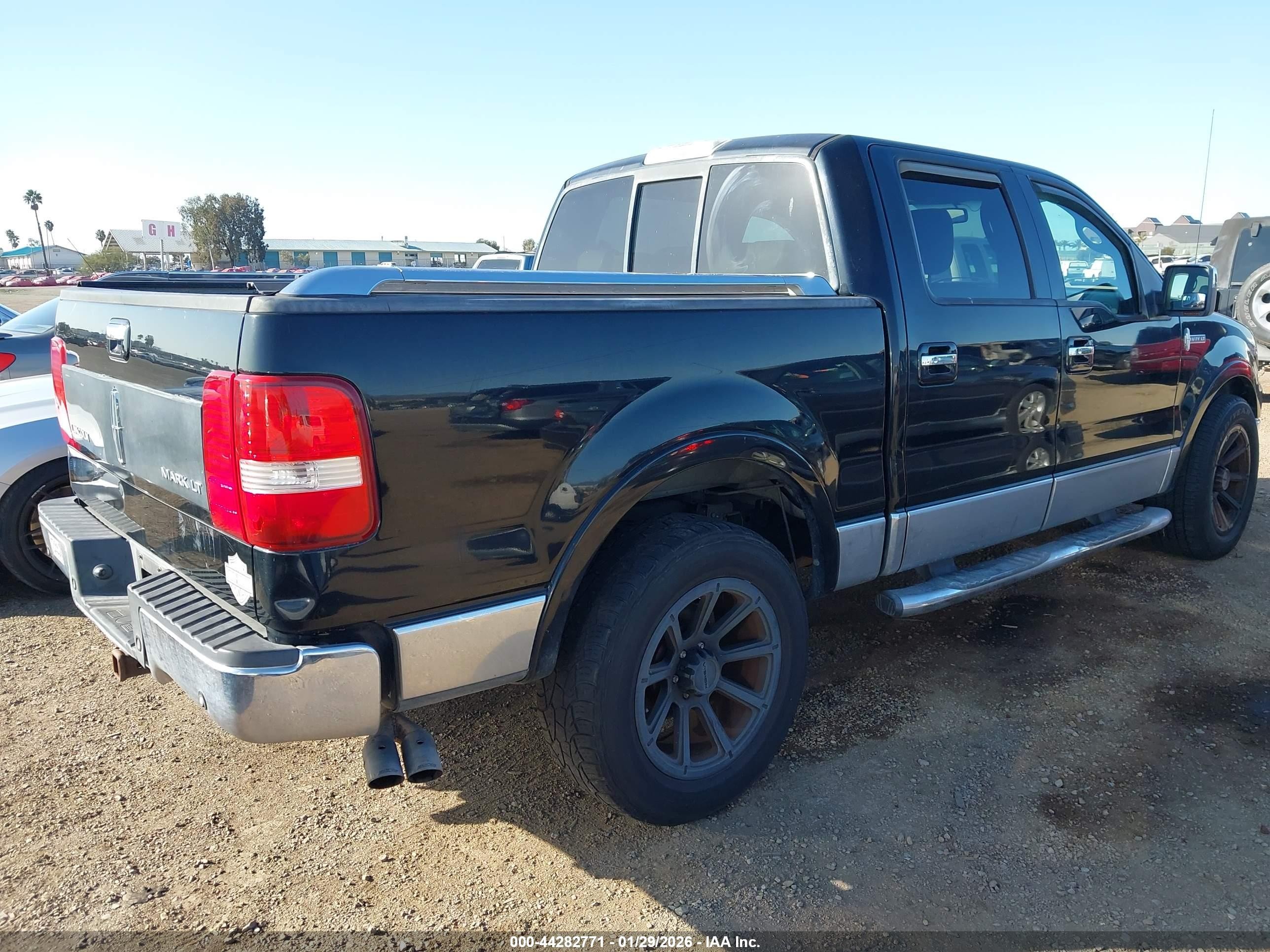 2006 Lincoln Mark Lt   Black vin: 5LTPW16596FJ18735
