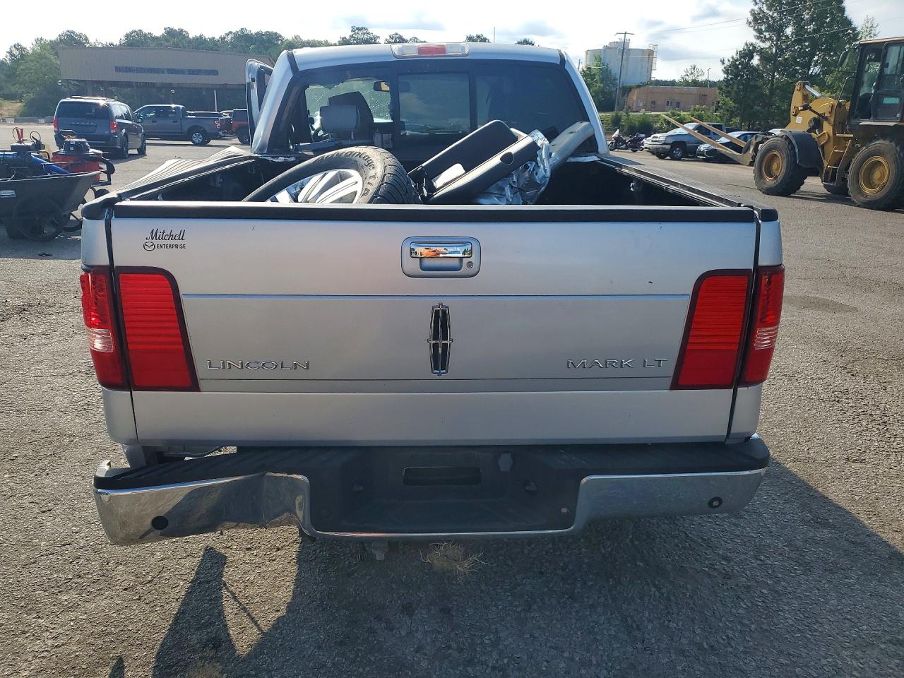2006 Lincoln Mark Lt Silver vin: 5LTPW165X6FJ25189