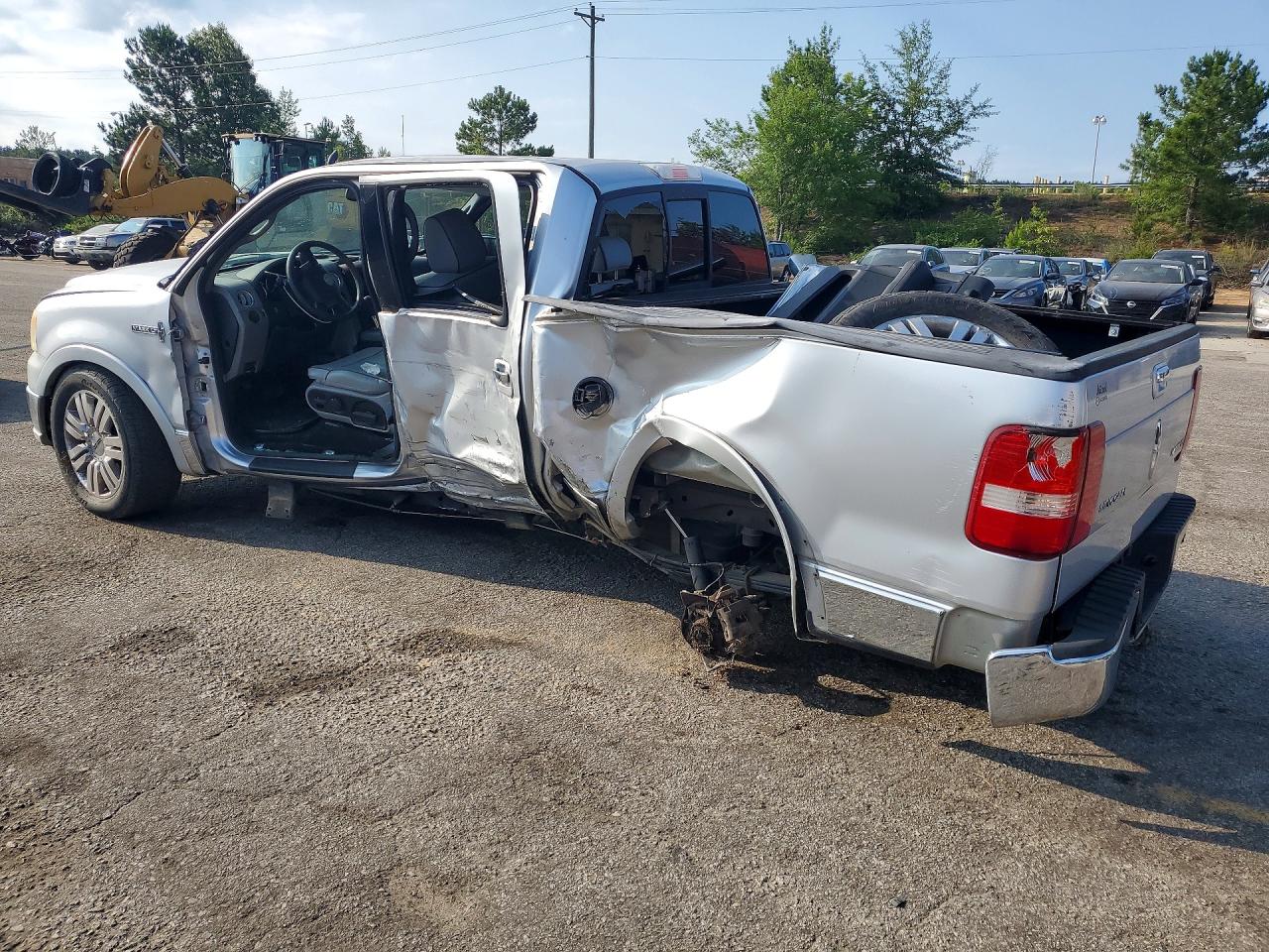 2006 Lincoln Mark Lt Silver vin: 5LTPW165X6FJ25189