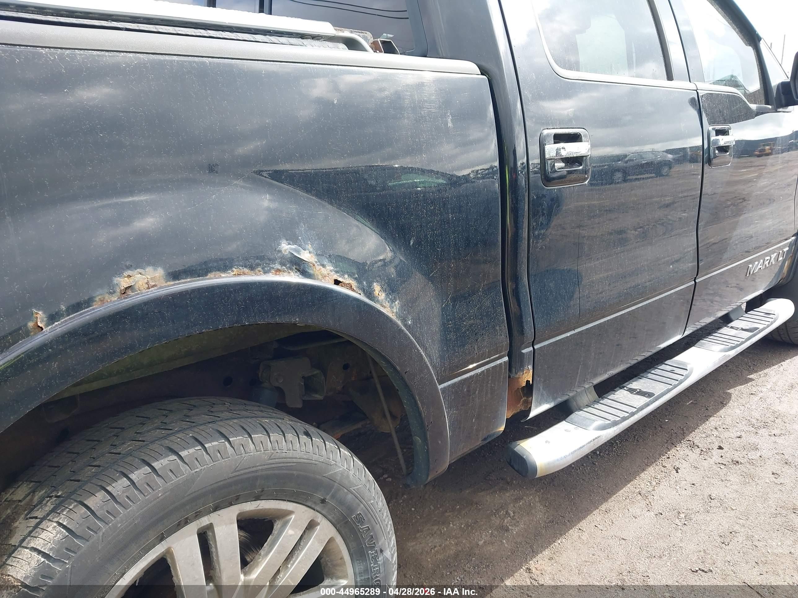 2007 Lincoln Mark Lt   Black vin: 5LTPW18507FJ10053