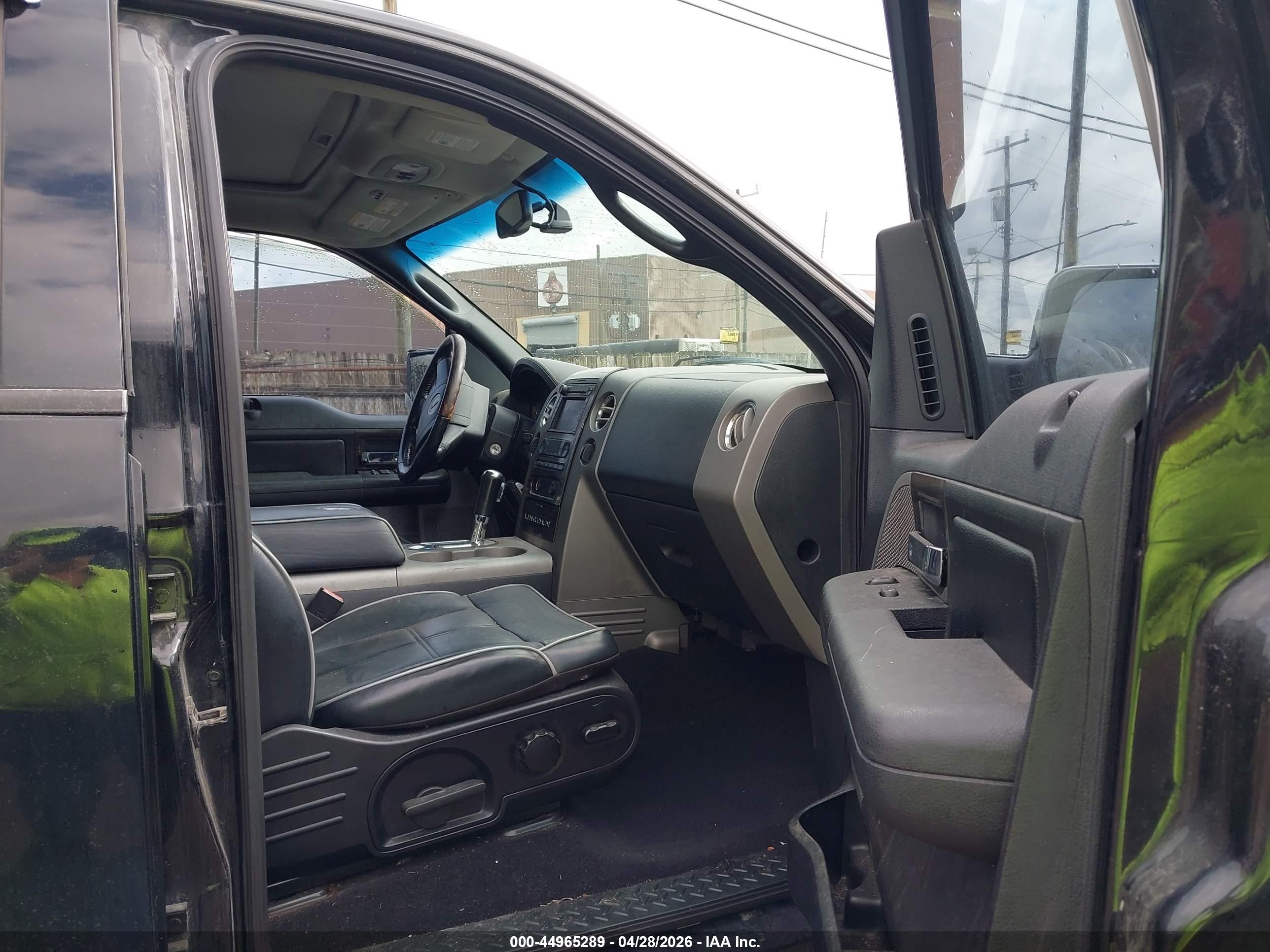 2007 Lincoln Mark Lt   Black vin: 5LTPW18507FJ10053