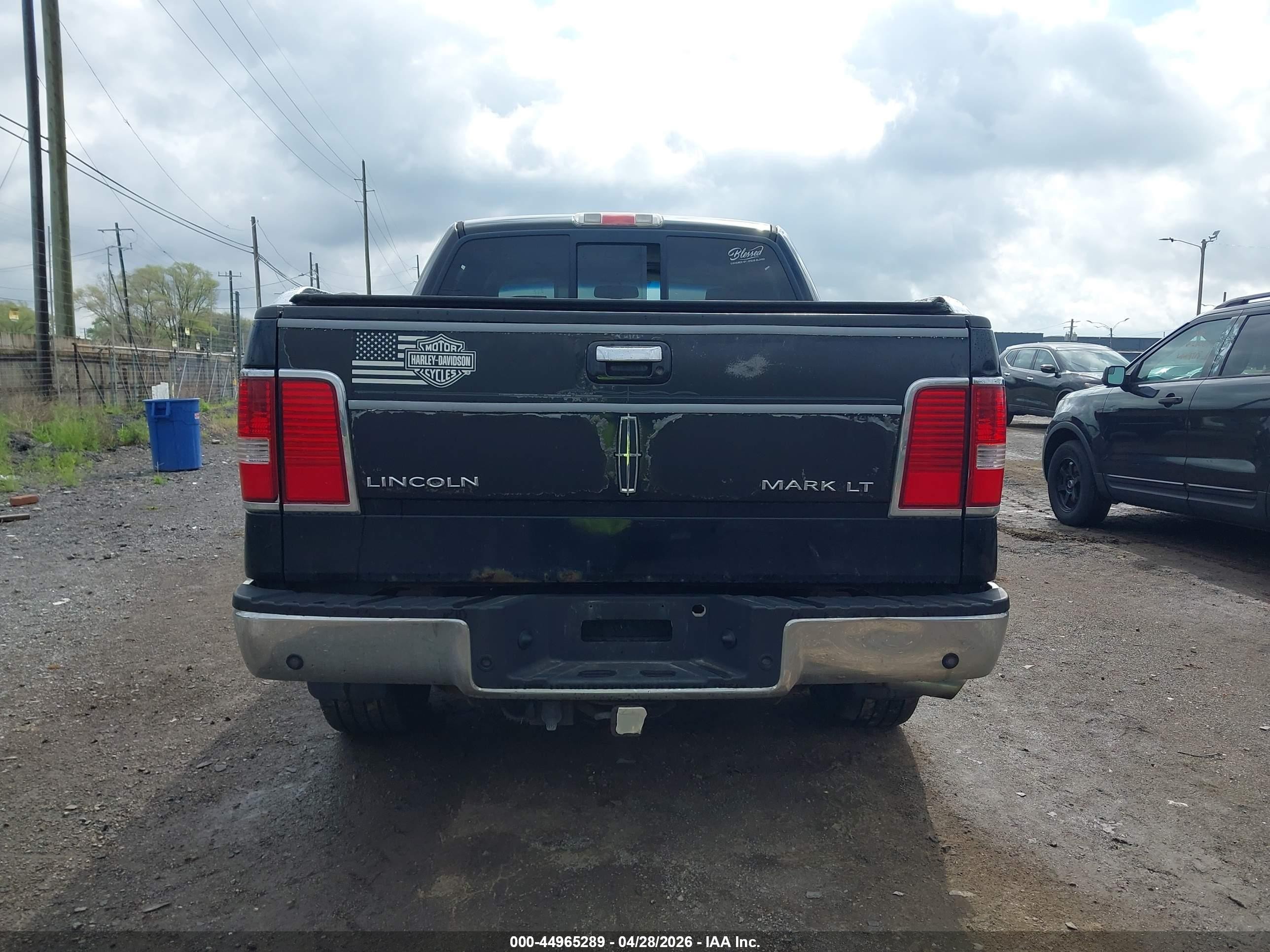 2007 Lincoln Mark Lt   Black vin: 5LTPW18507FJ10053