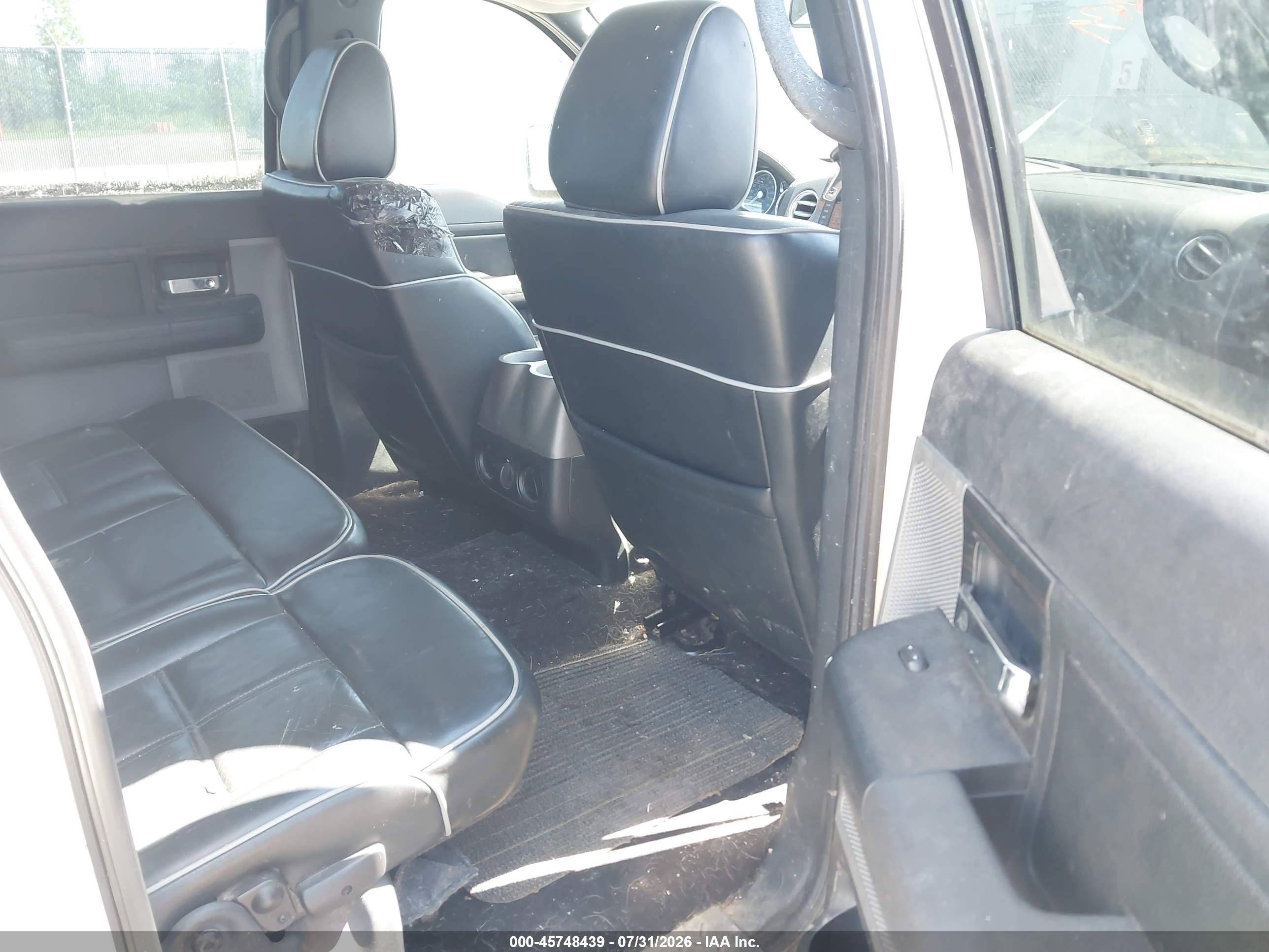 2008 Lincoln Mark Lt   White vin: 5LTPW18508FJ01130