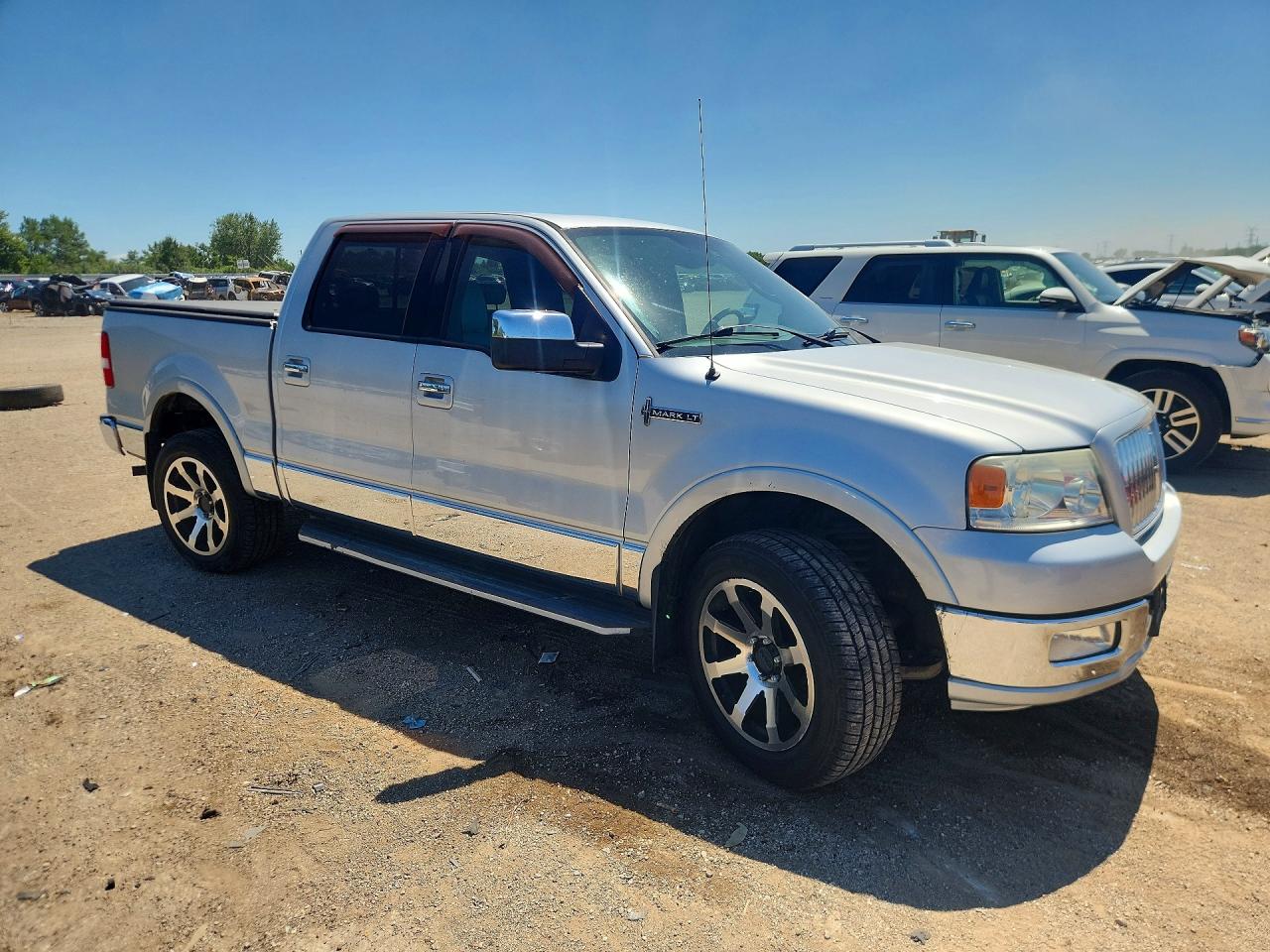 2006 Lincoln Mark Lt Silver vin: 5LTPW18526FJ03992
