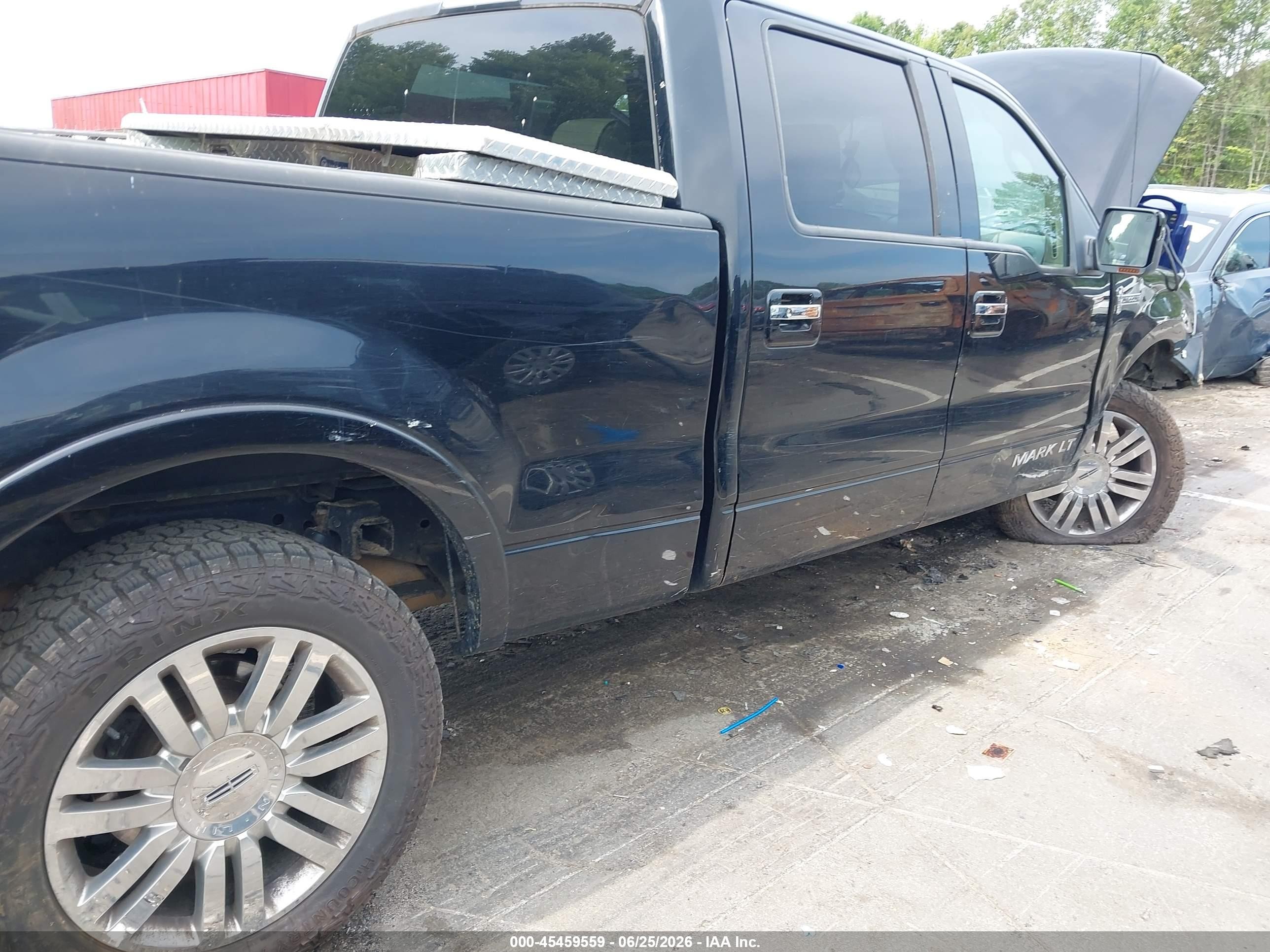 2007 Lincoln Mark Lt   Black vin: 5LTPW18527FJ01046