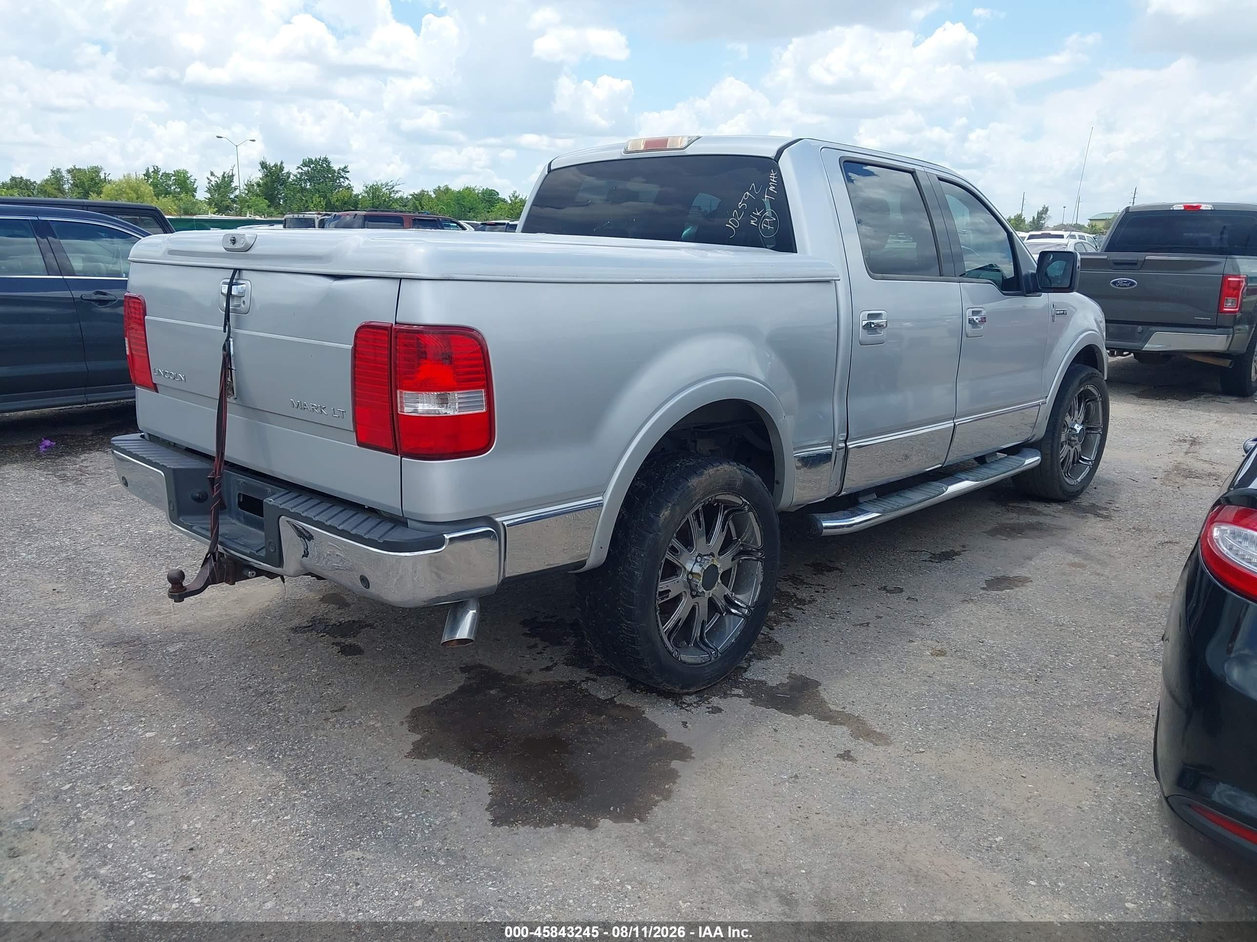 2006 Lincoln Mark Lt   Silver vin: 5LTPW18536FJ02592