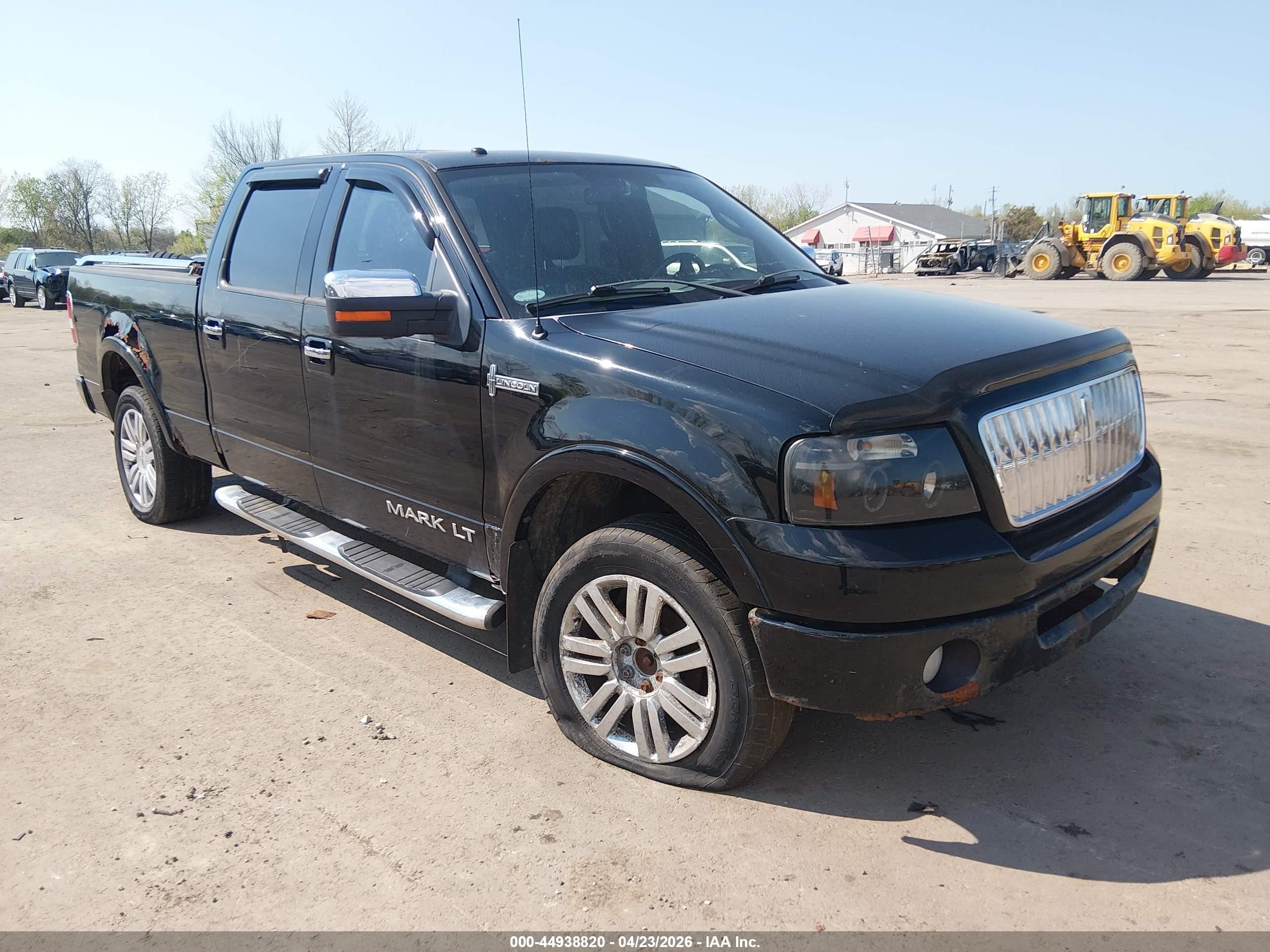 2007 Lincoln Mark Lt   Black vin: 5LTPW18537FJ09477