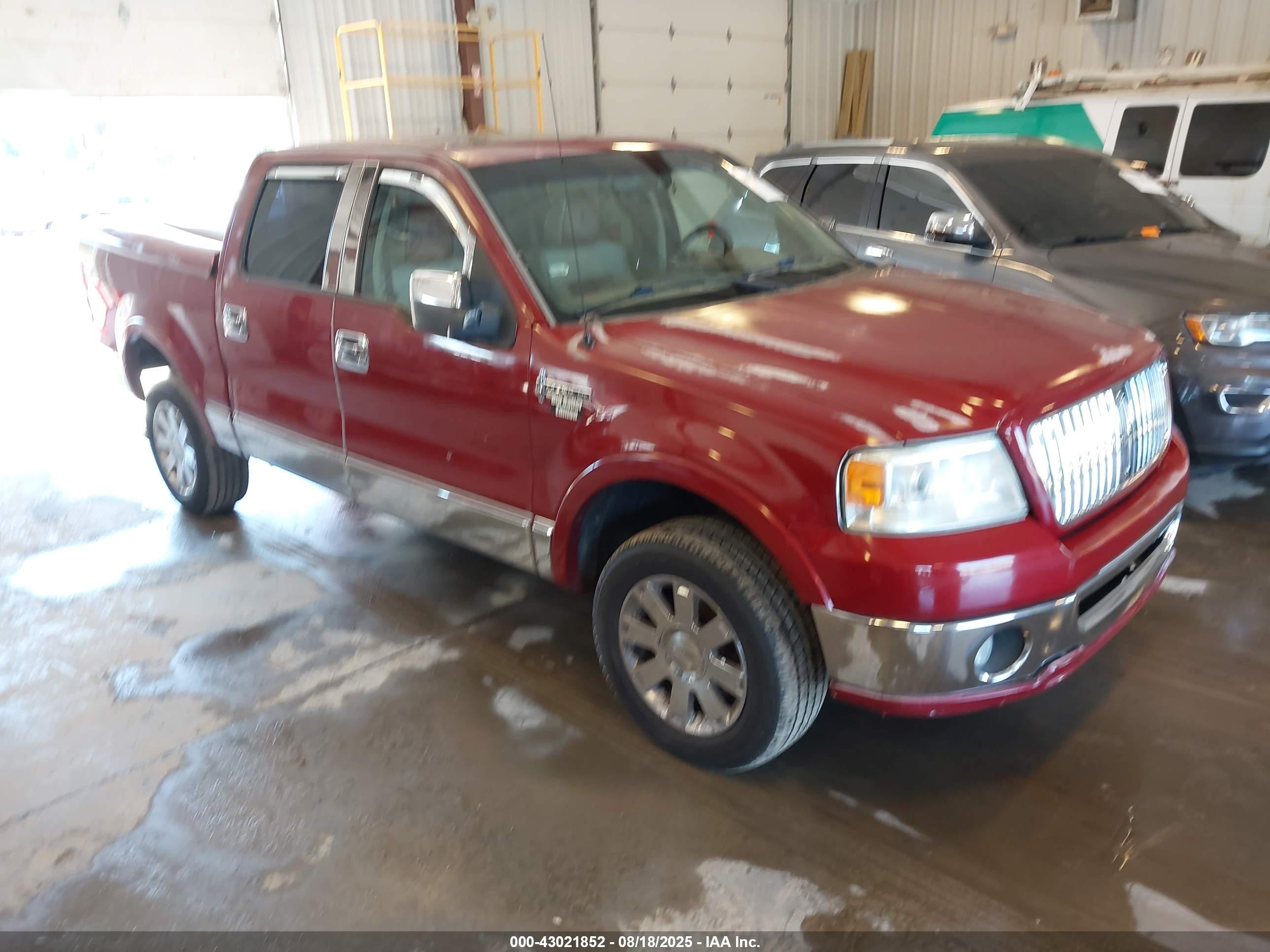 5LTPW18576FJ11750