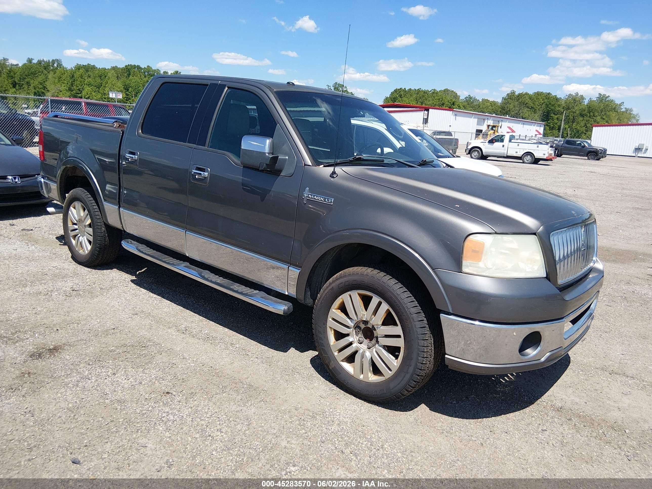 5LTPW18586FJ22675