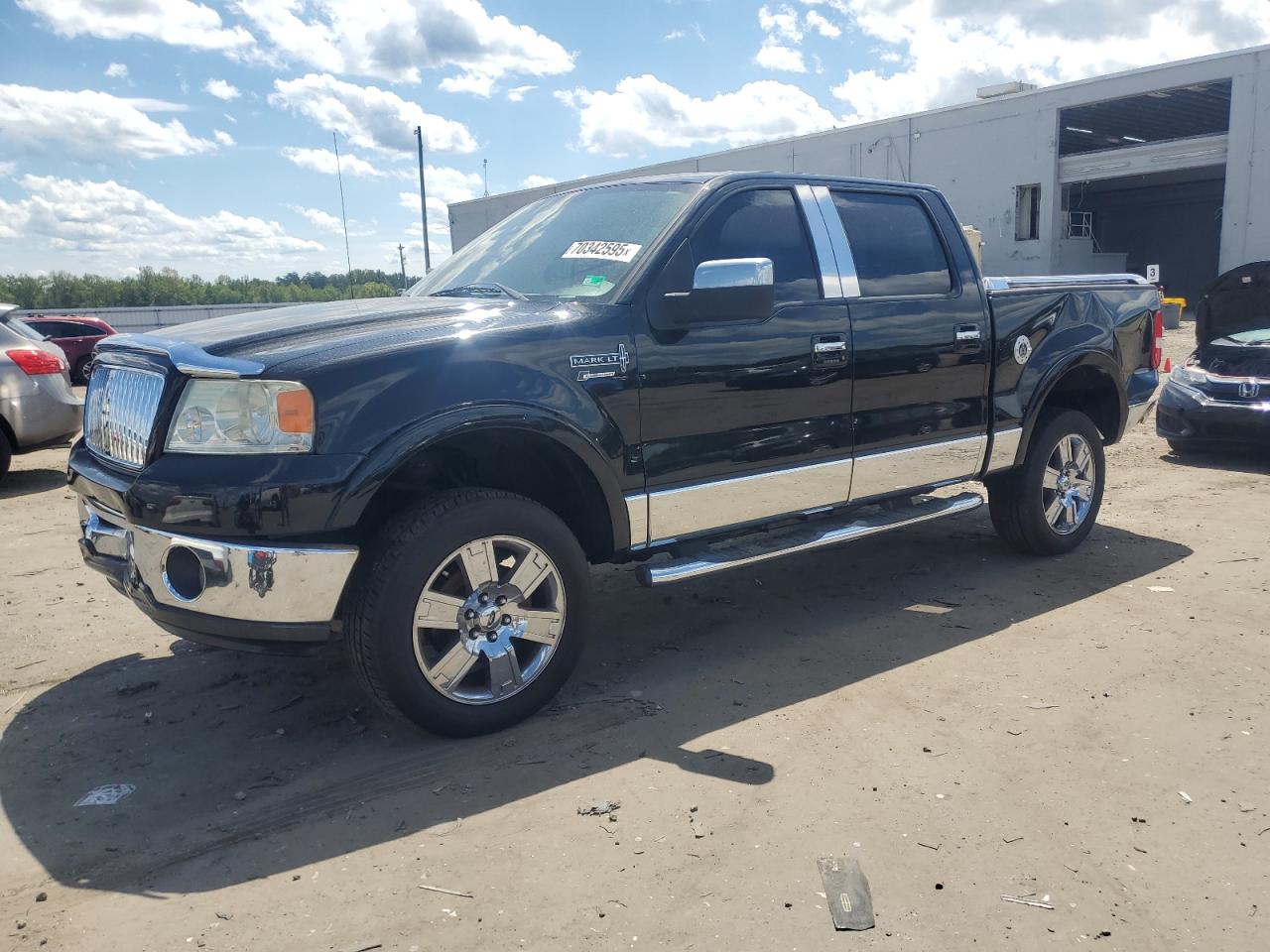 5LTPW18596FJ24807