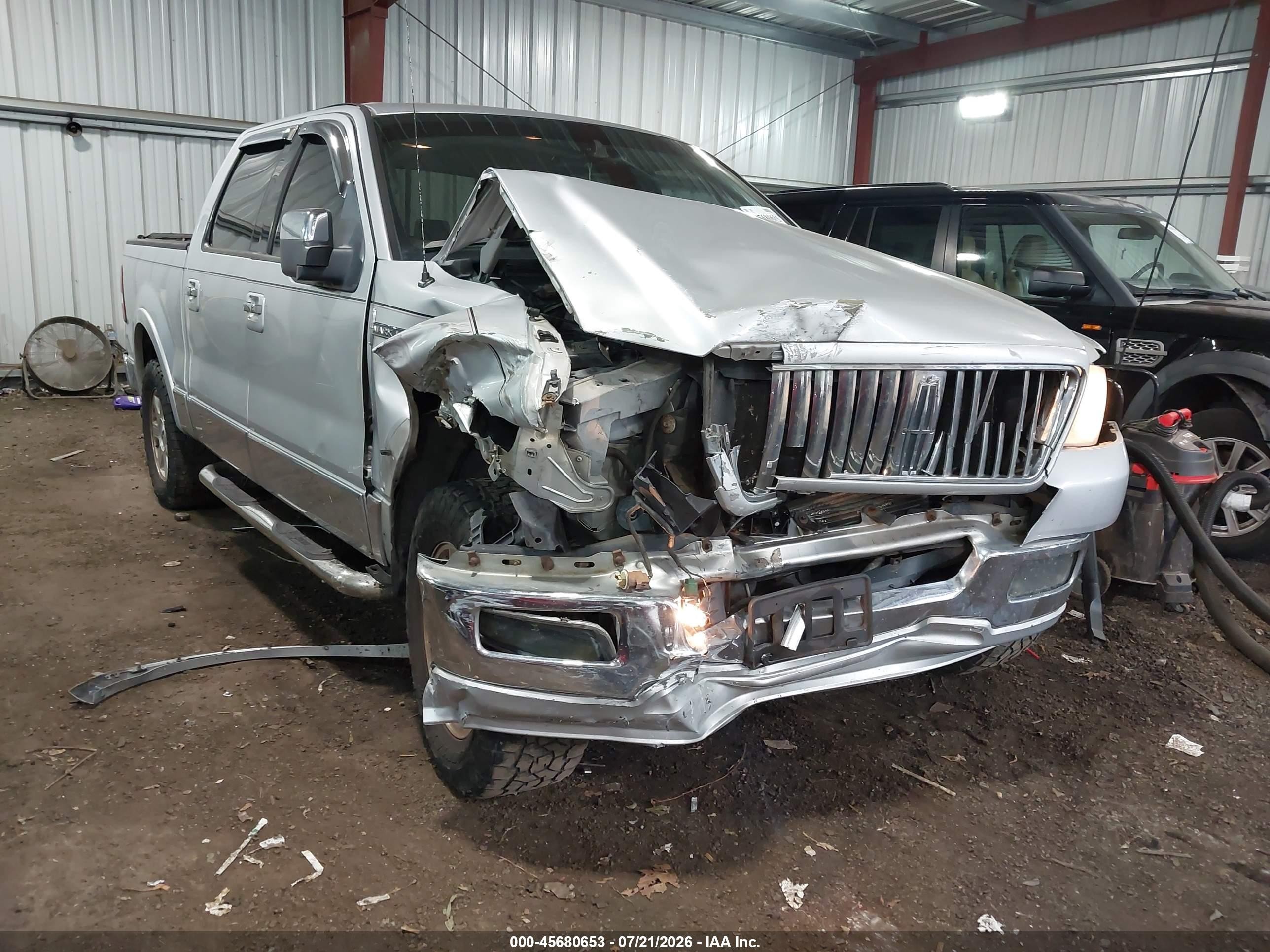 2006 Lincoln Mark Lt   Silver vin: 5LTPW185X6FJ02864