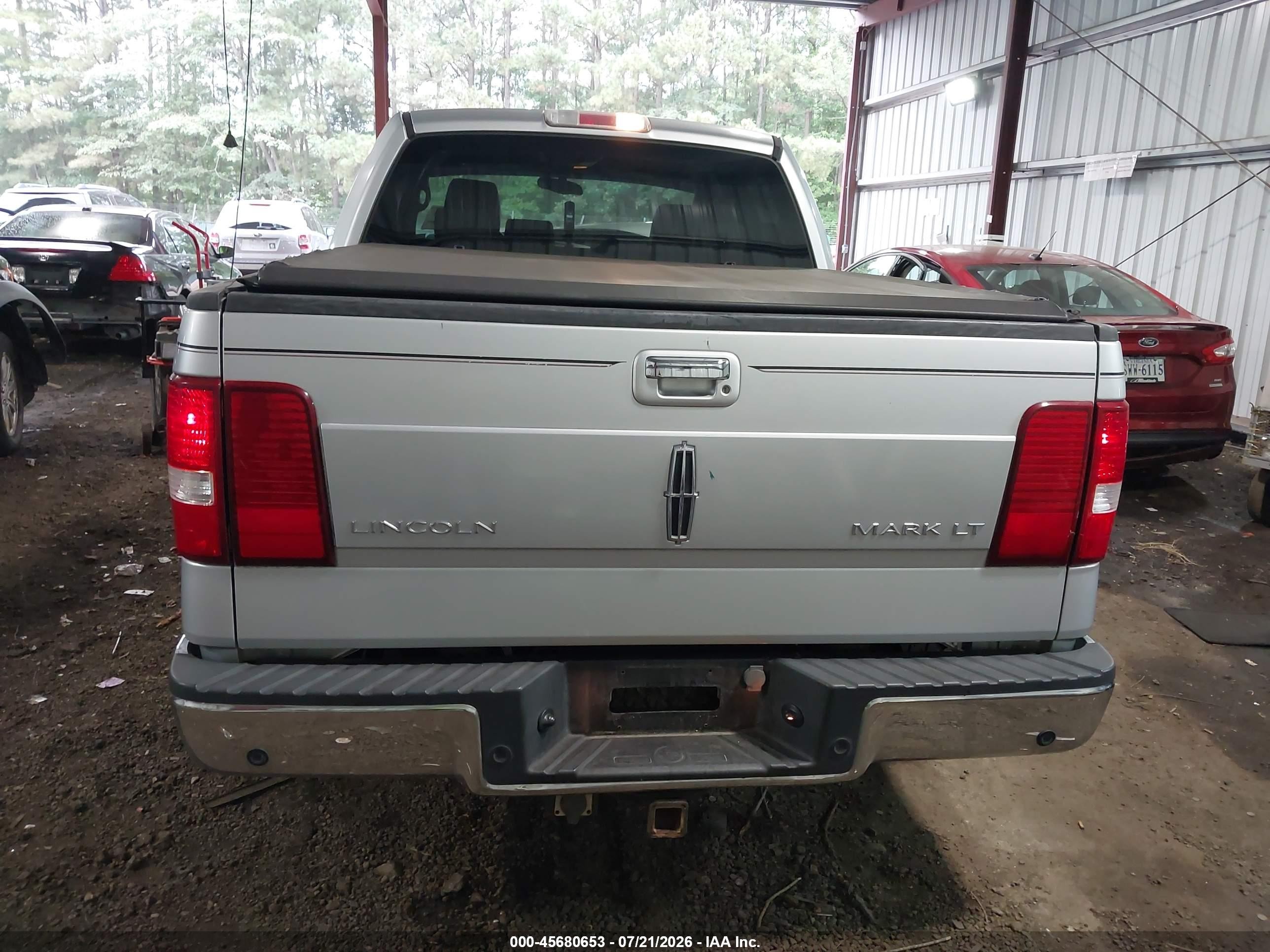 2006 Lincoln Mark Lt   Silver vin: 5LTPW185X6FJ02864