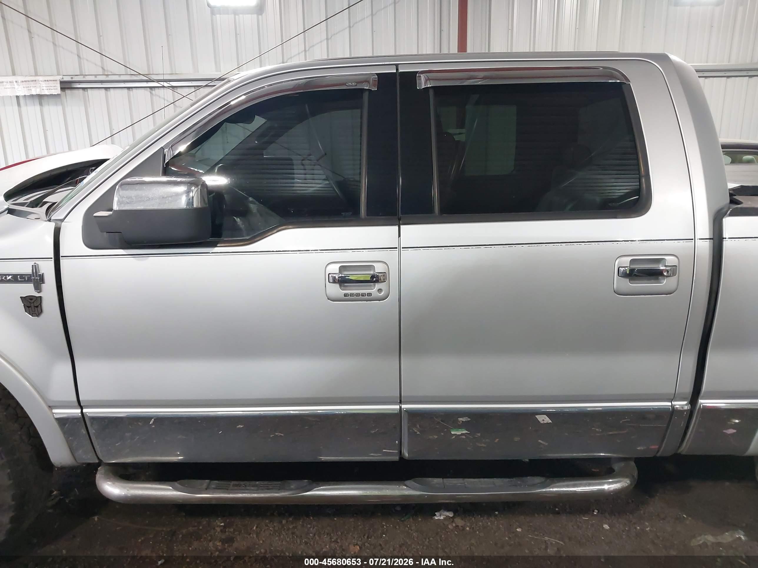 2006 Lincoln Mark Lt   Silver vin: 5LTPW185X6FJ02864