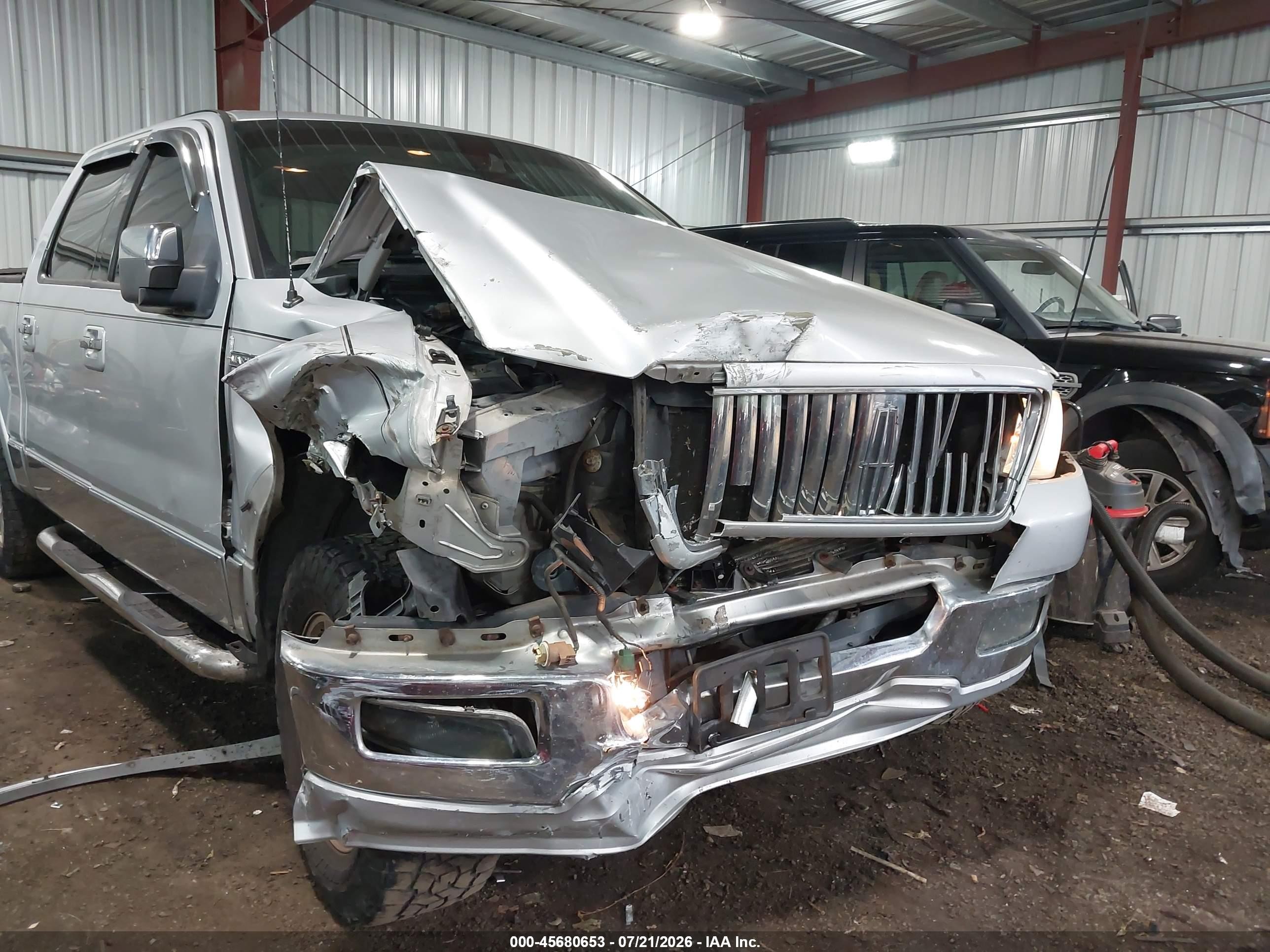 2006 Lincoln Mark Lt   Silver vin: 5LTPW185X6FJ02864