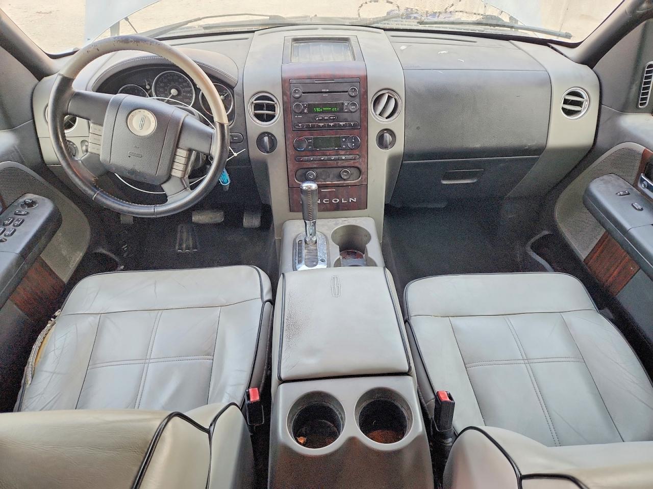 2006 Lincoln Mark Lt Gray vin: 5LTPW185X6FJ03125
