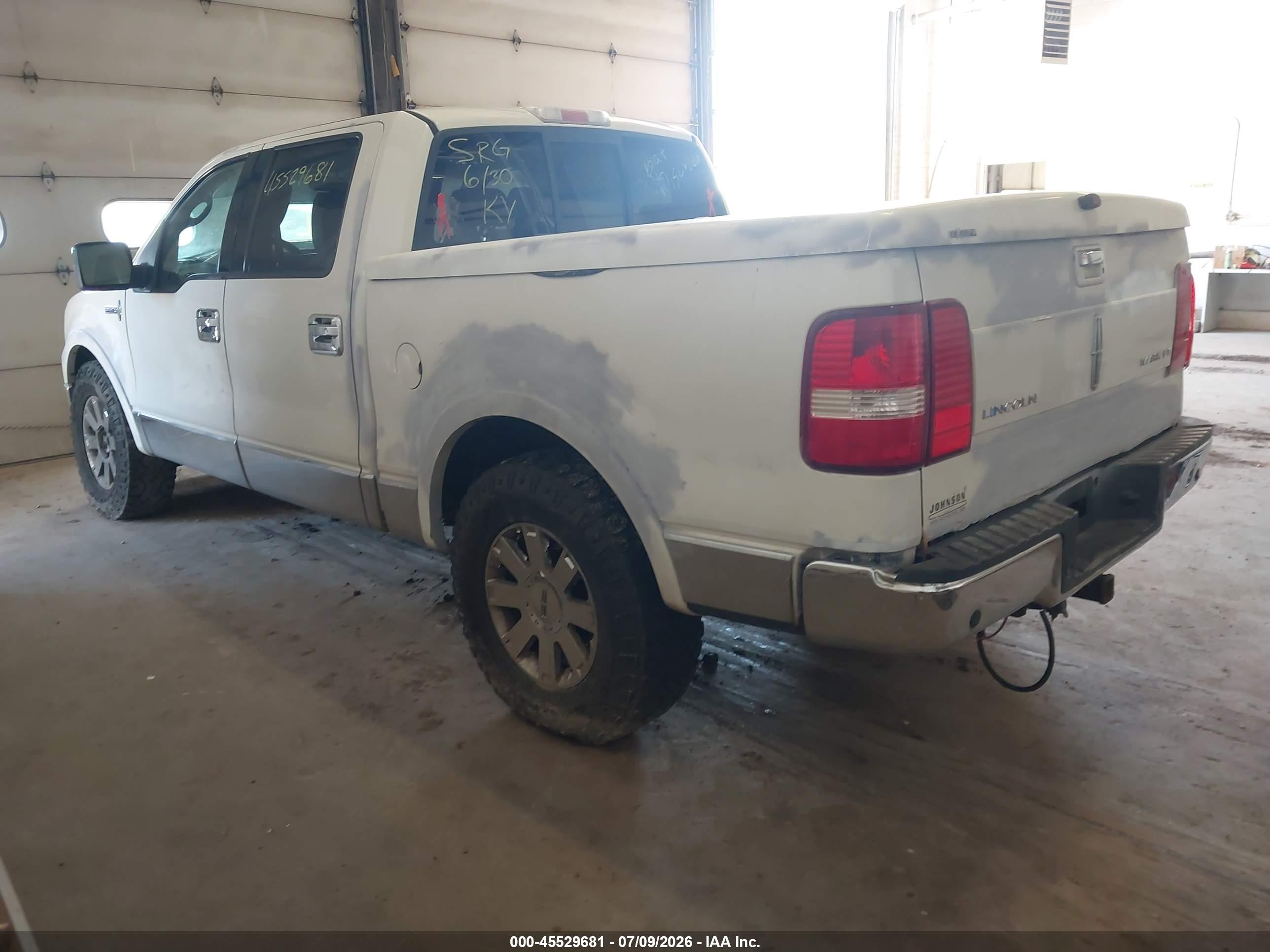 2006 Lincoln Mark Lt Белый vin: 5LTPW185X6FJ16165