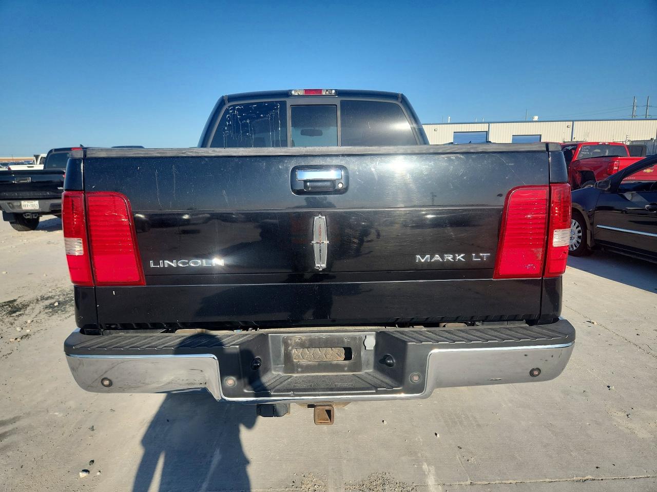 2006 Lincoln Mark Lt Black vin: 5LTPW185X6FJ21320