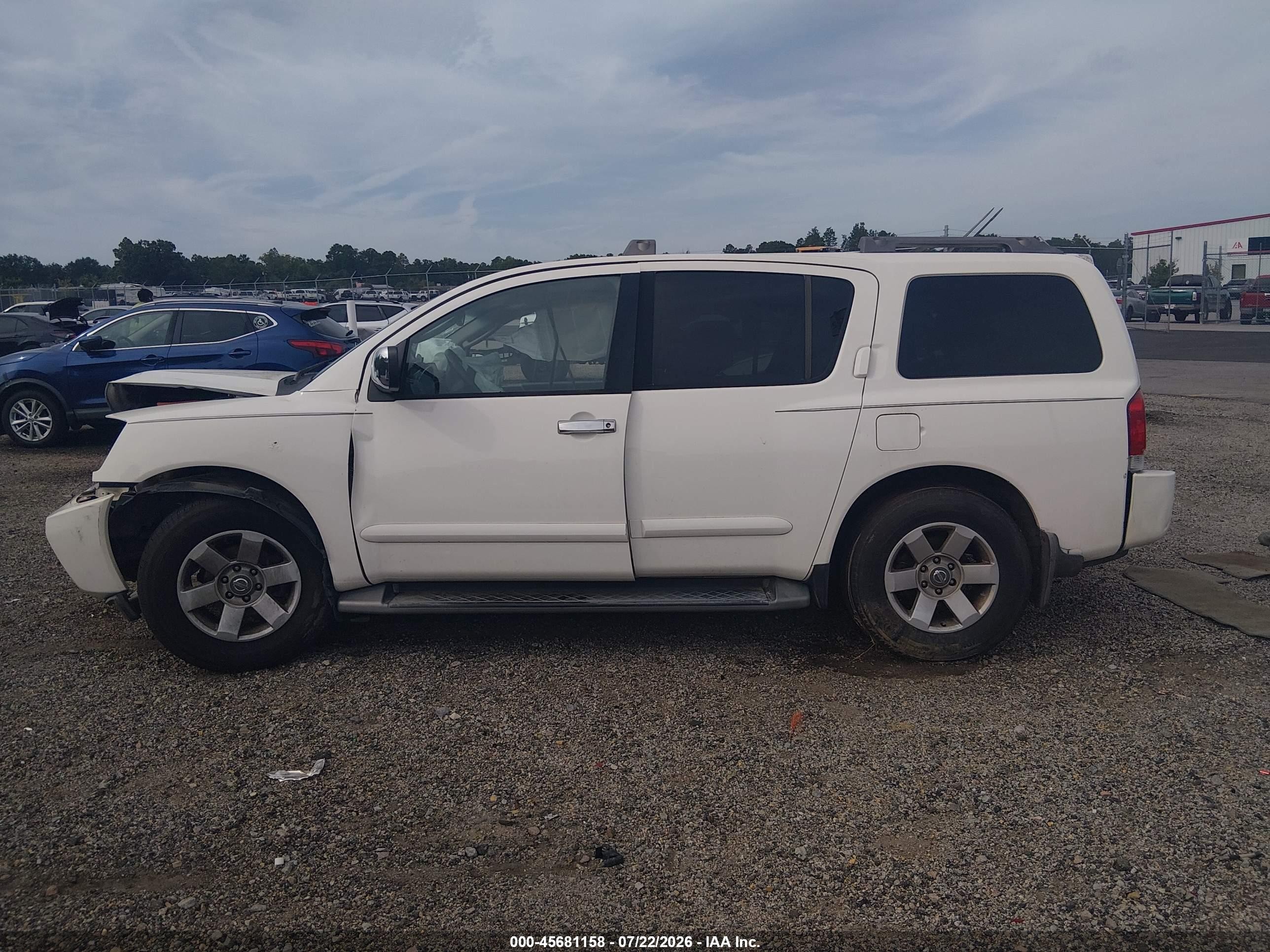 2004 Nissan Pathfinder Armada Le White vin: 5N1AA08A24N729328