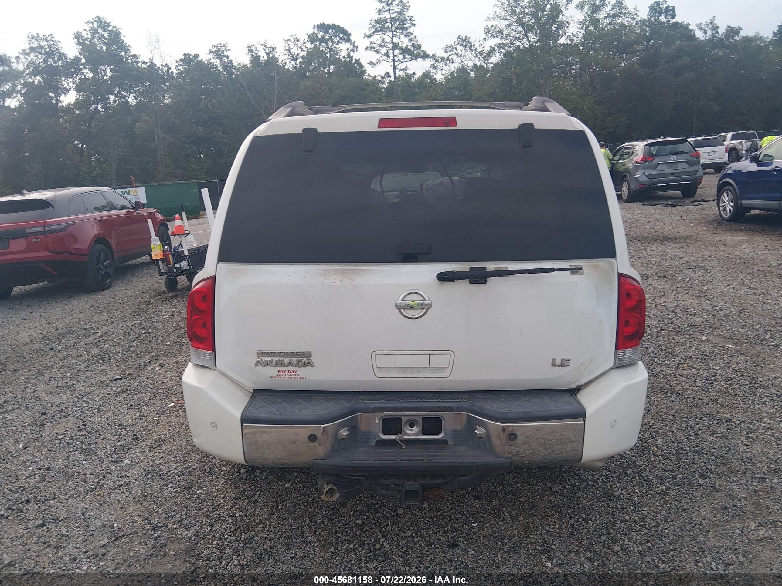 2004 Nissan Pathfinder Armada Le White vin: 5N1AA08A24N729328
