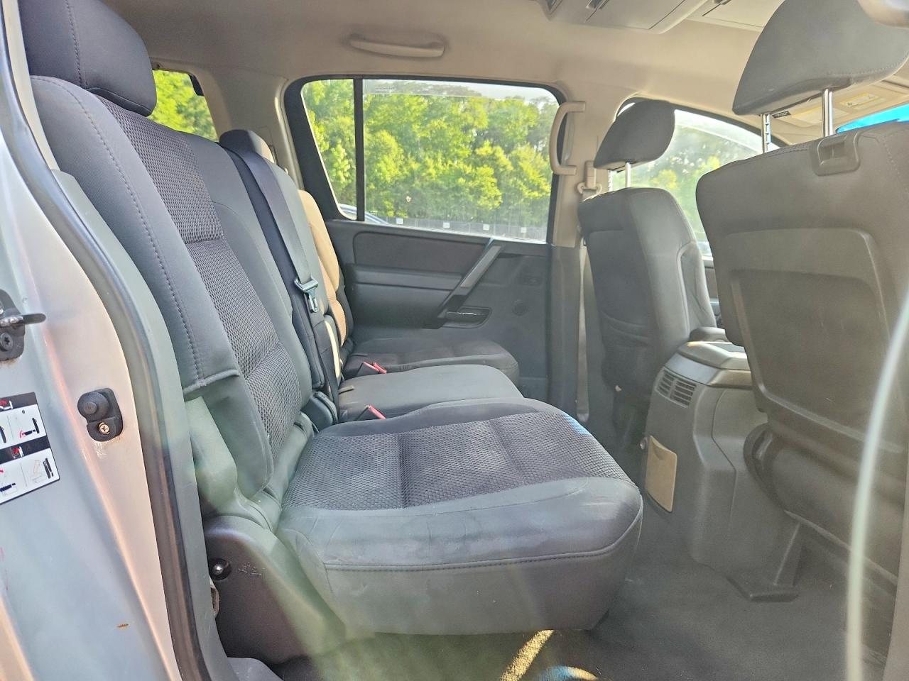 2005 Nissan Armada Se Silver vin: 5N1AA08A65N718236