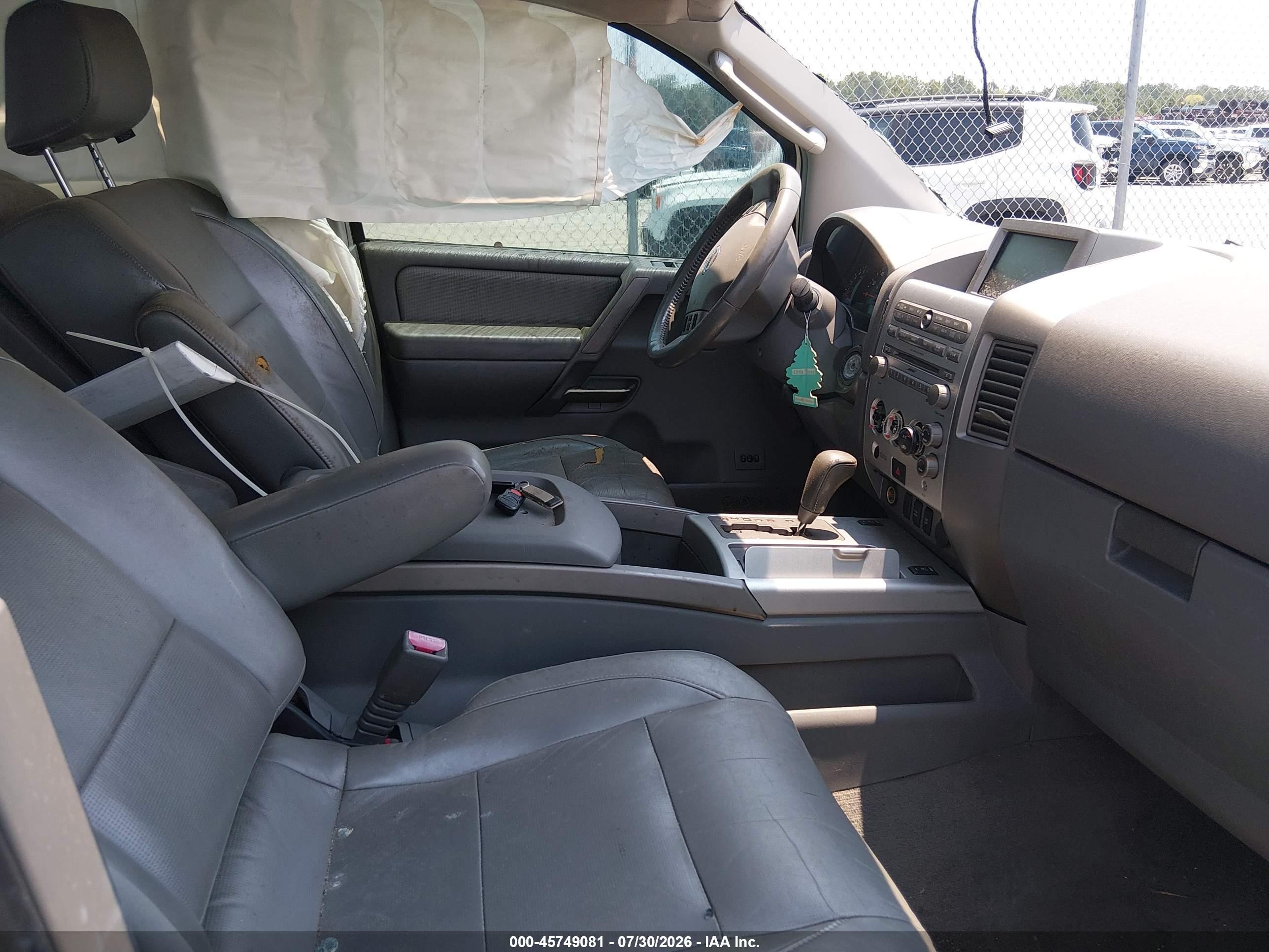 2006 Nissan Armada Le White vin: 5N1AA08A66N737757