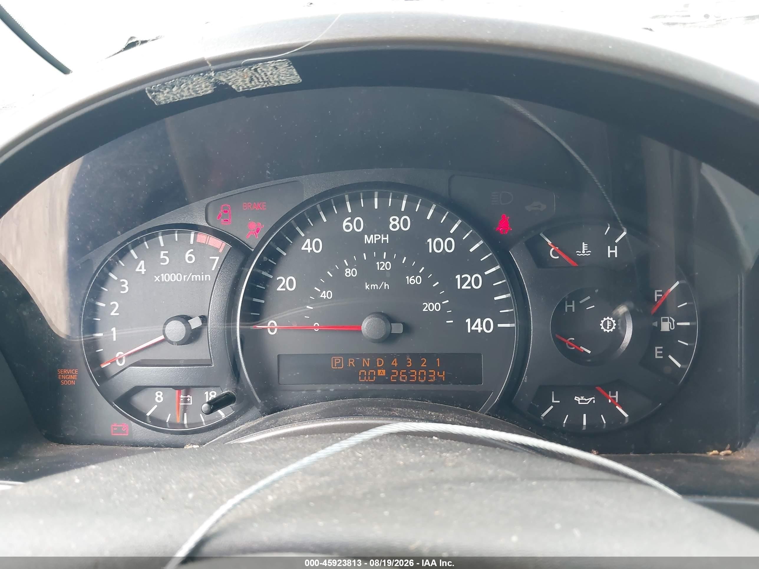 2004 Nissan Pathfinder Armada Le Gray vin: 5N1AA08A84N717300