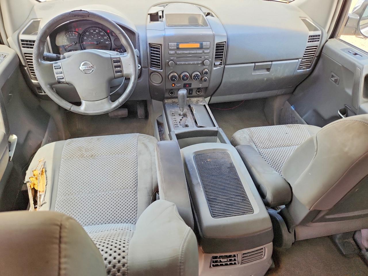 2004 Nissan Armada Se/le White vin: 5N1AA08A94N722392