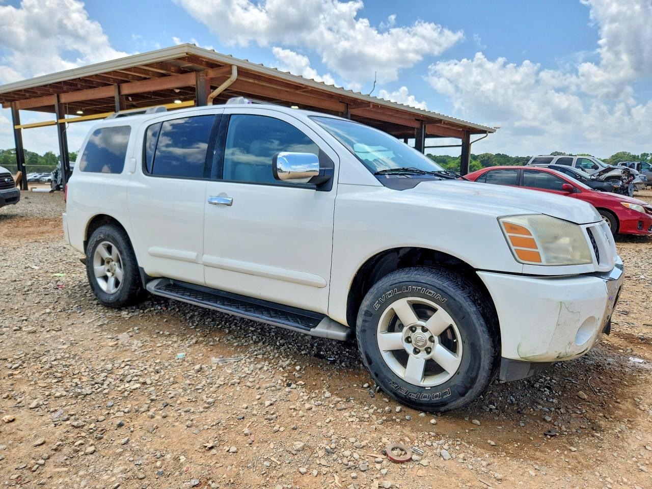 2004 Nissan Armada Se/le White vin: 5N1AA08A94N722392