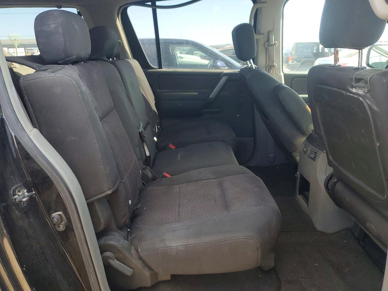 2004 Nissan Armada Se Black vin: 5N1AA08AX4N709327