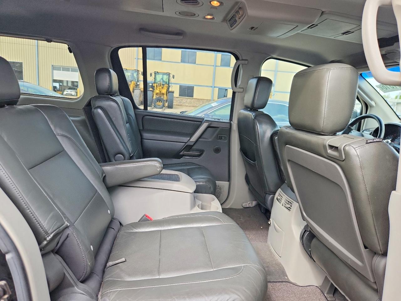 2004 Nissan Armada Se Black vin: 5N1AA08AX4N727004