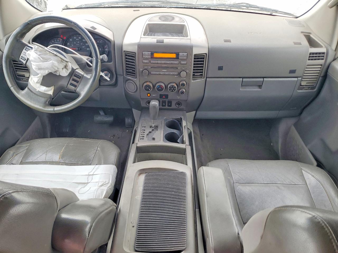 2004 Nissan Armada Se/le Silver vin: 5N1AA08AX4N742439