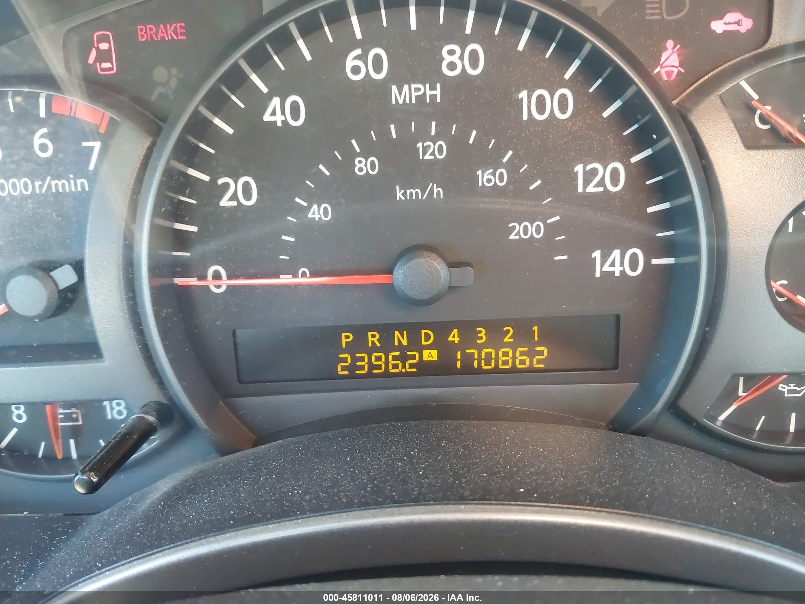 2005 Nissan Armada Se Silver vin: 5N1AA08AX5N737338