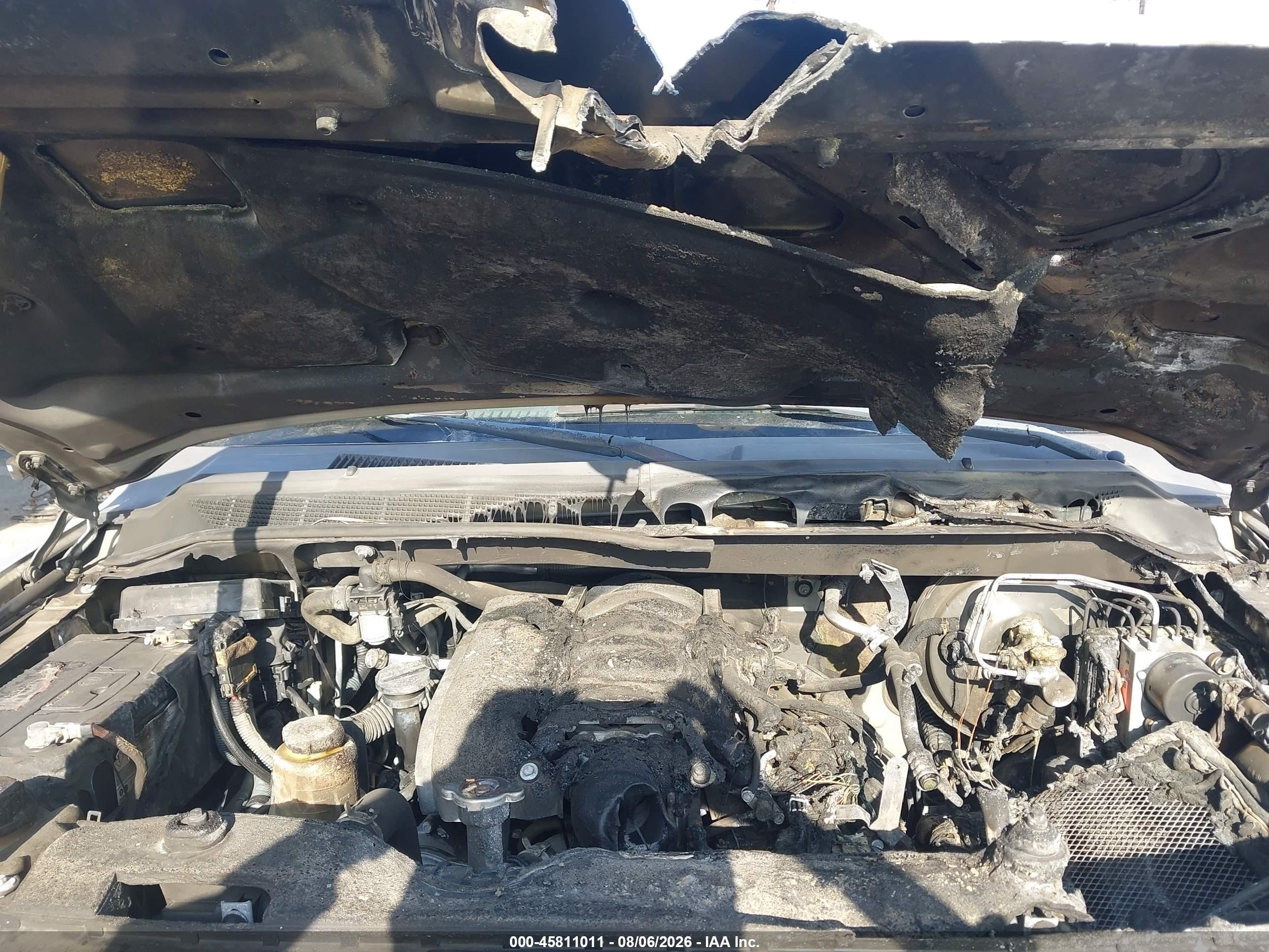 2005 Nissan Armada Se Silver vin: 5N1AA08AX5N737338