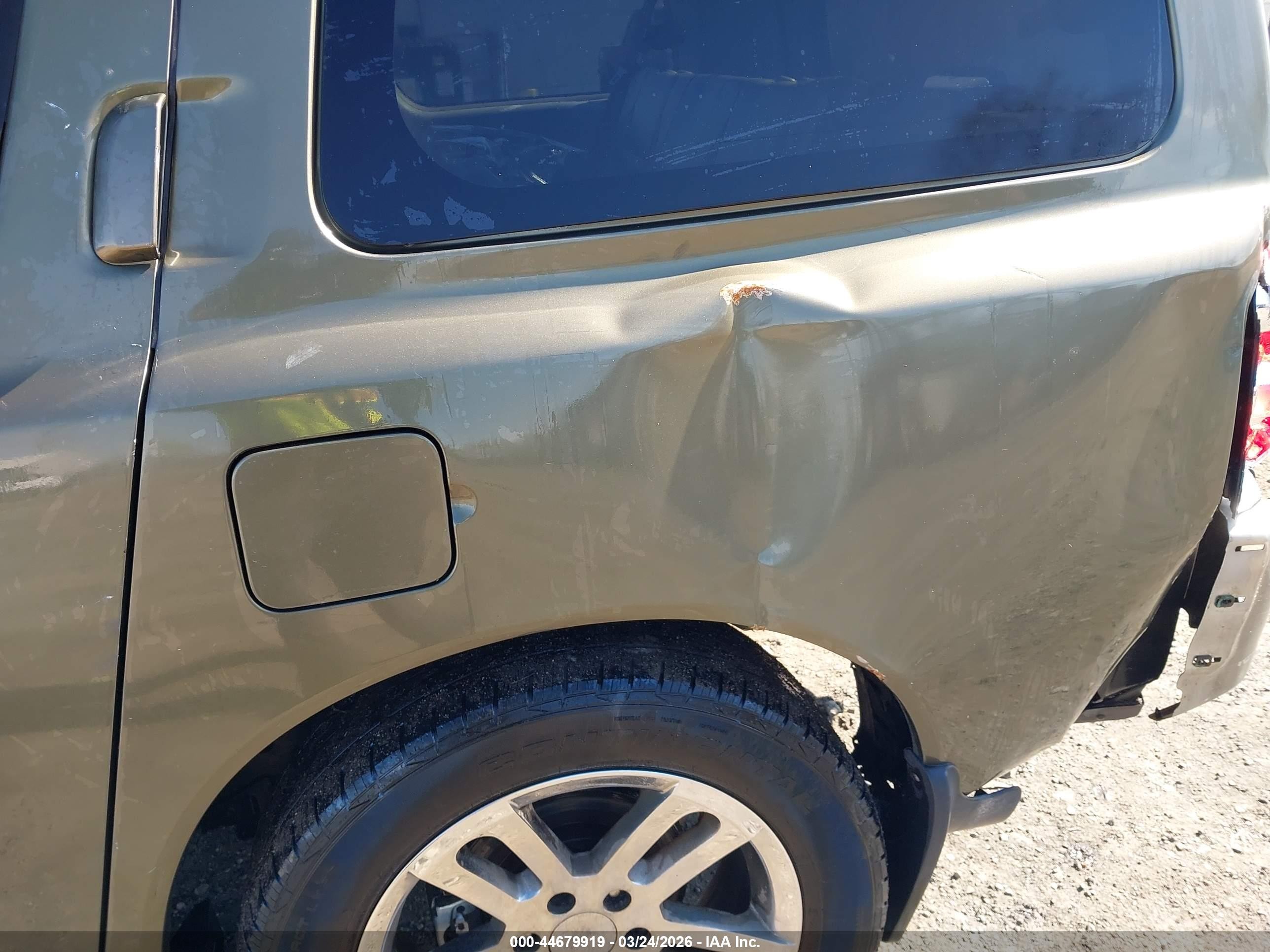 2004 Nissan Pathfinder Armada Le Green vin: 5N1AA08B44N708361
