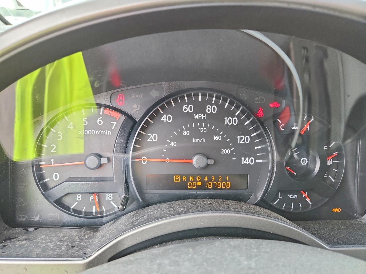 2004 Nissan Armada Se Black vin: 5N1AA08B44N727475
