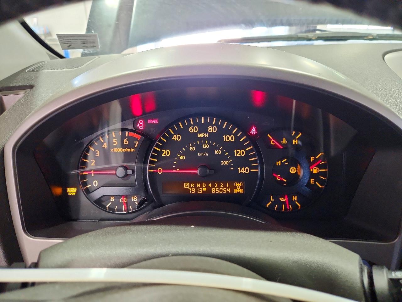 2004 Nissan Armada Se Black vin: 5N1AA08B44N745569