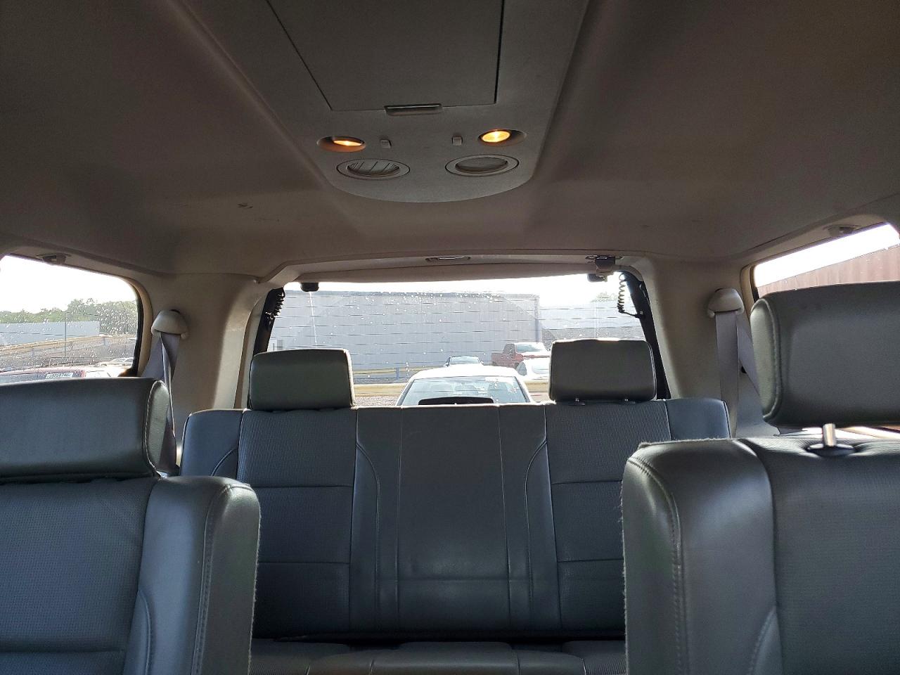 2005 Nissan Armada Se/le Silver vin: 5N1AA08B45N714369