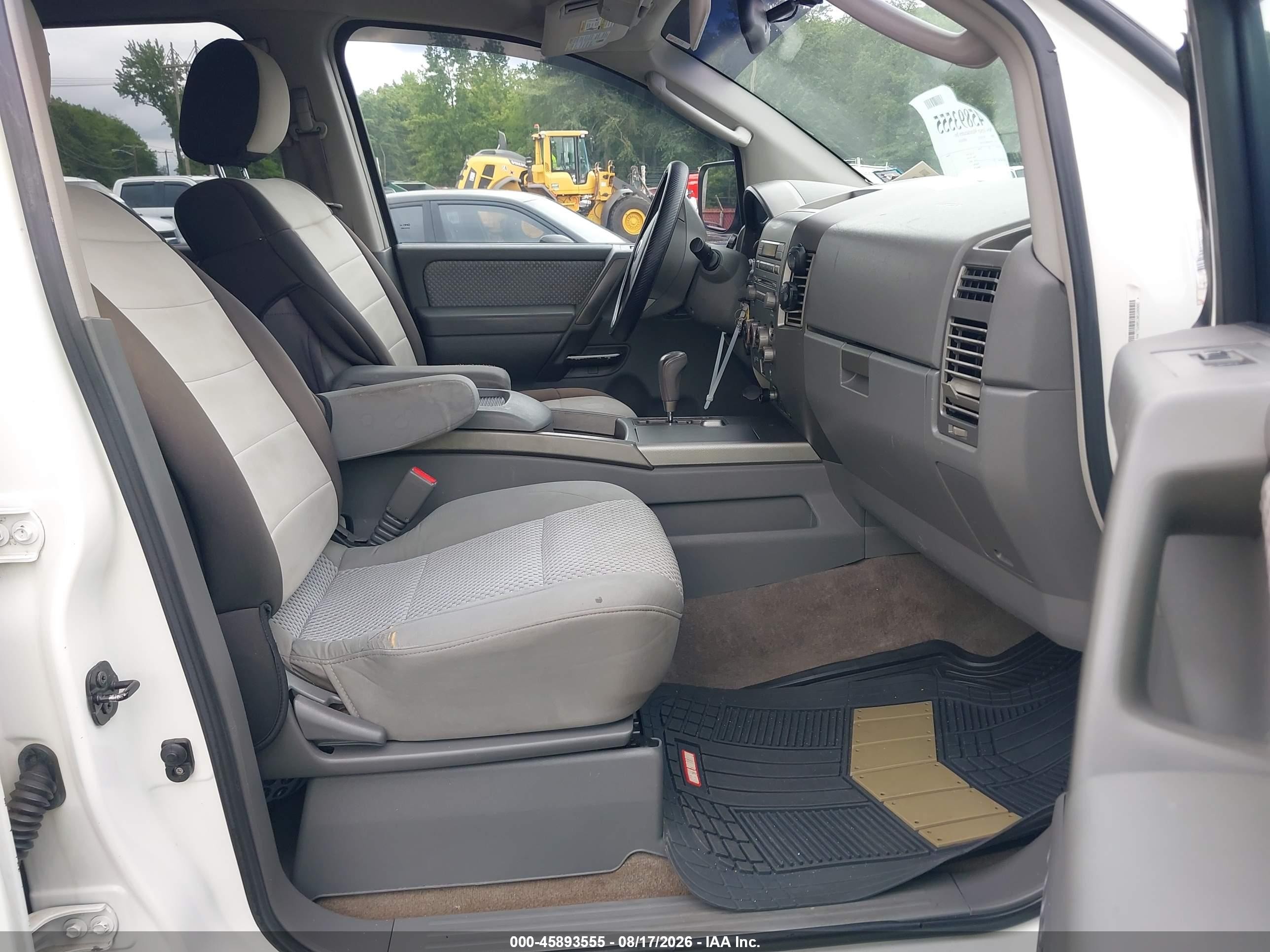 2005 Nissan Armada Se Белый vin: 5N1AA08B45N721564