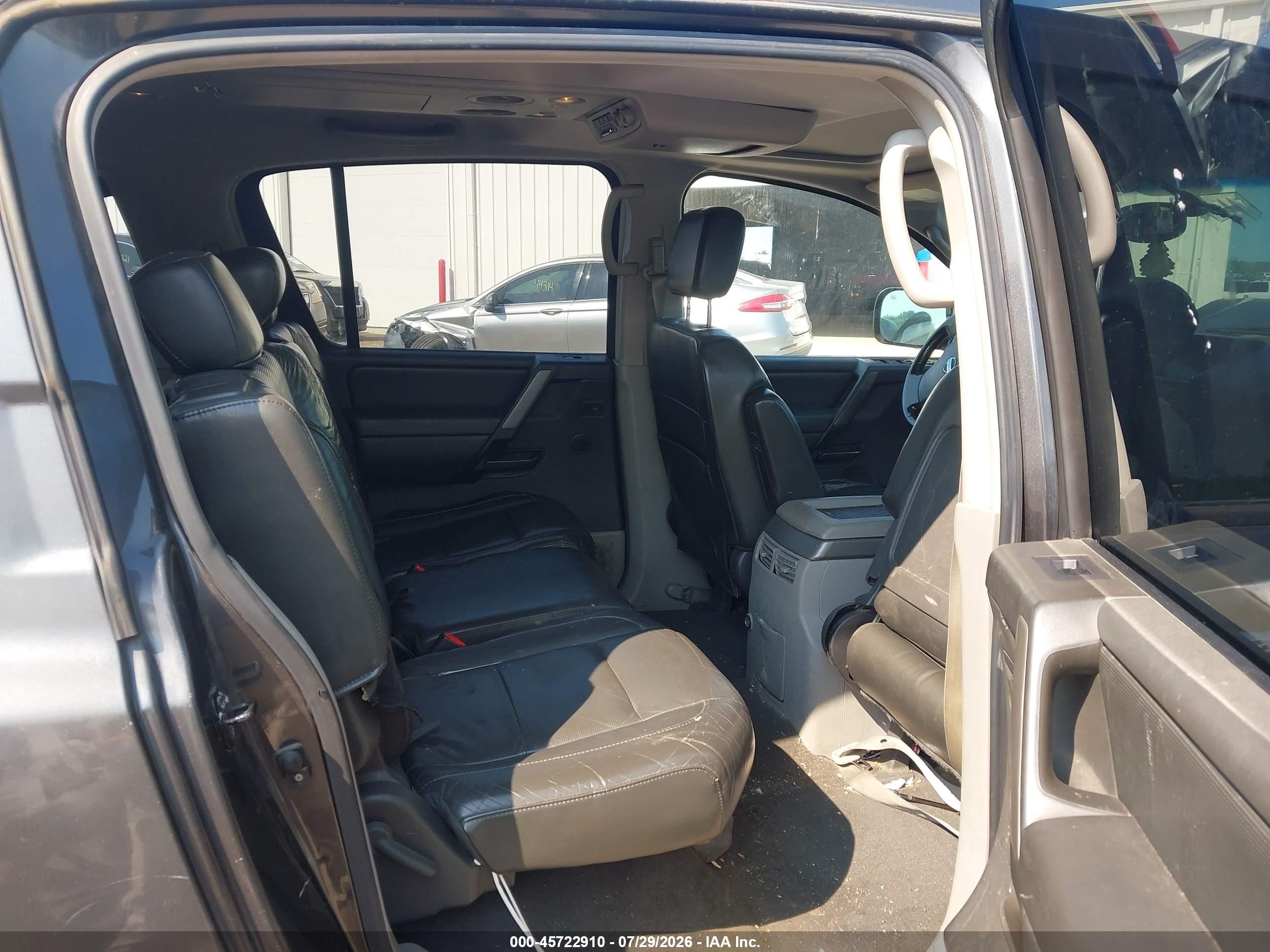 2004 Nissan Pathfinder Armada Le Gray vin: 5N1AA08B54N731597